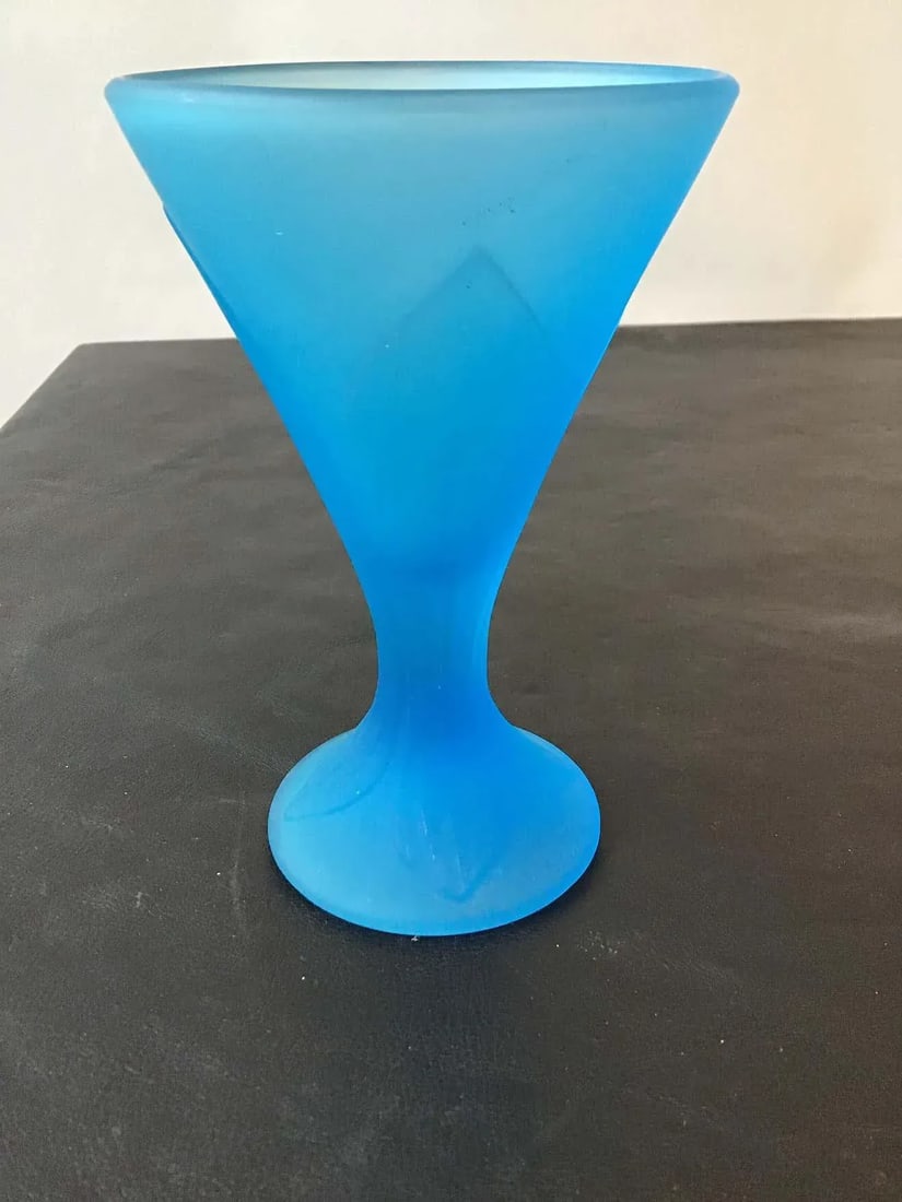 Blue Frosted 1940s Cocktail Glasses - Set of 10 - 3