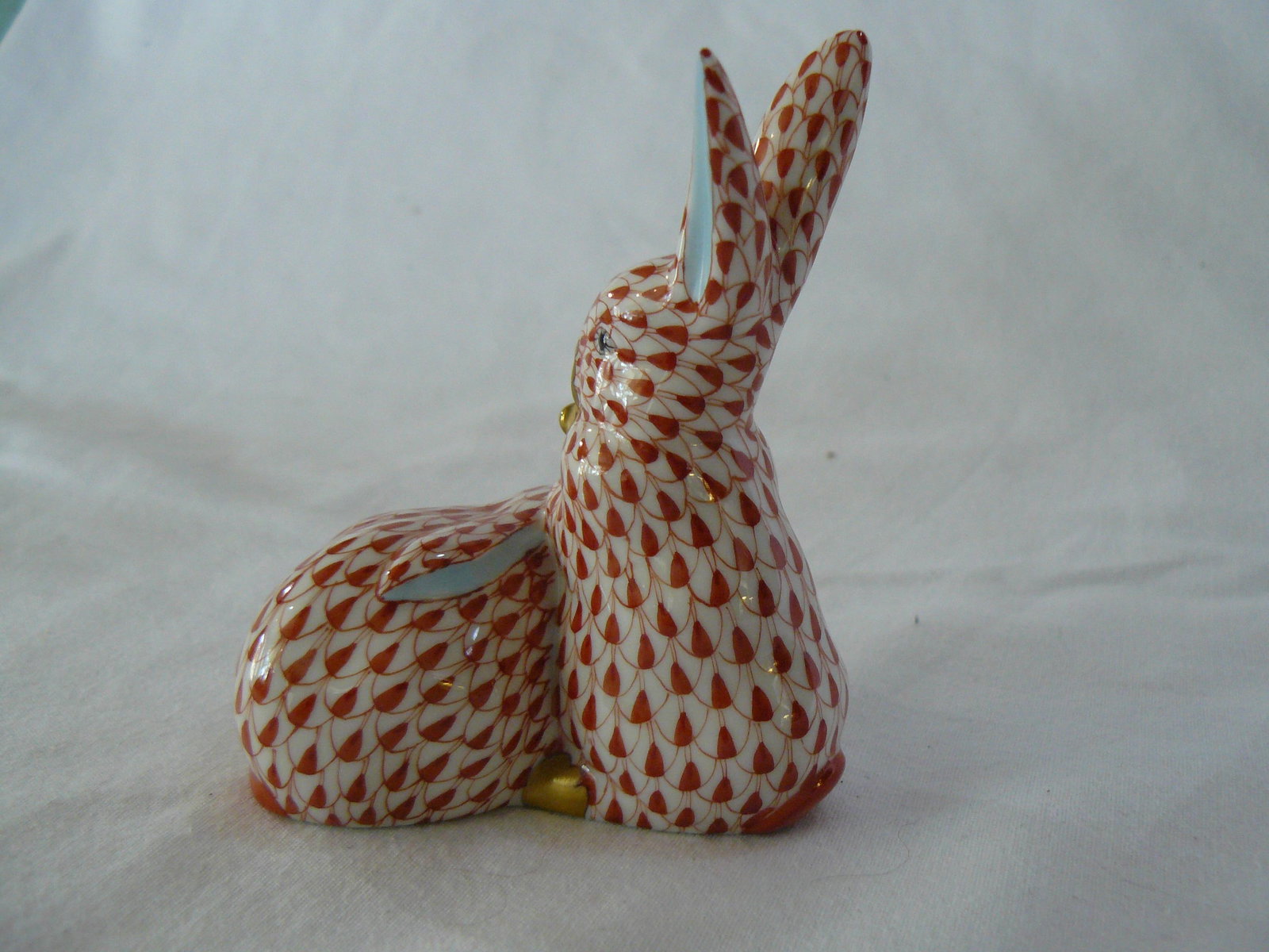 Herend Rust Fishnet Bunnies - 2