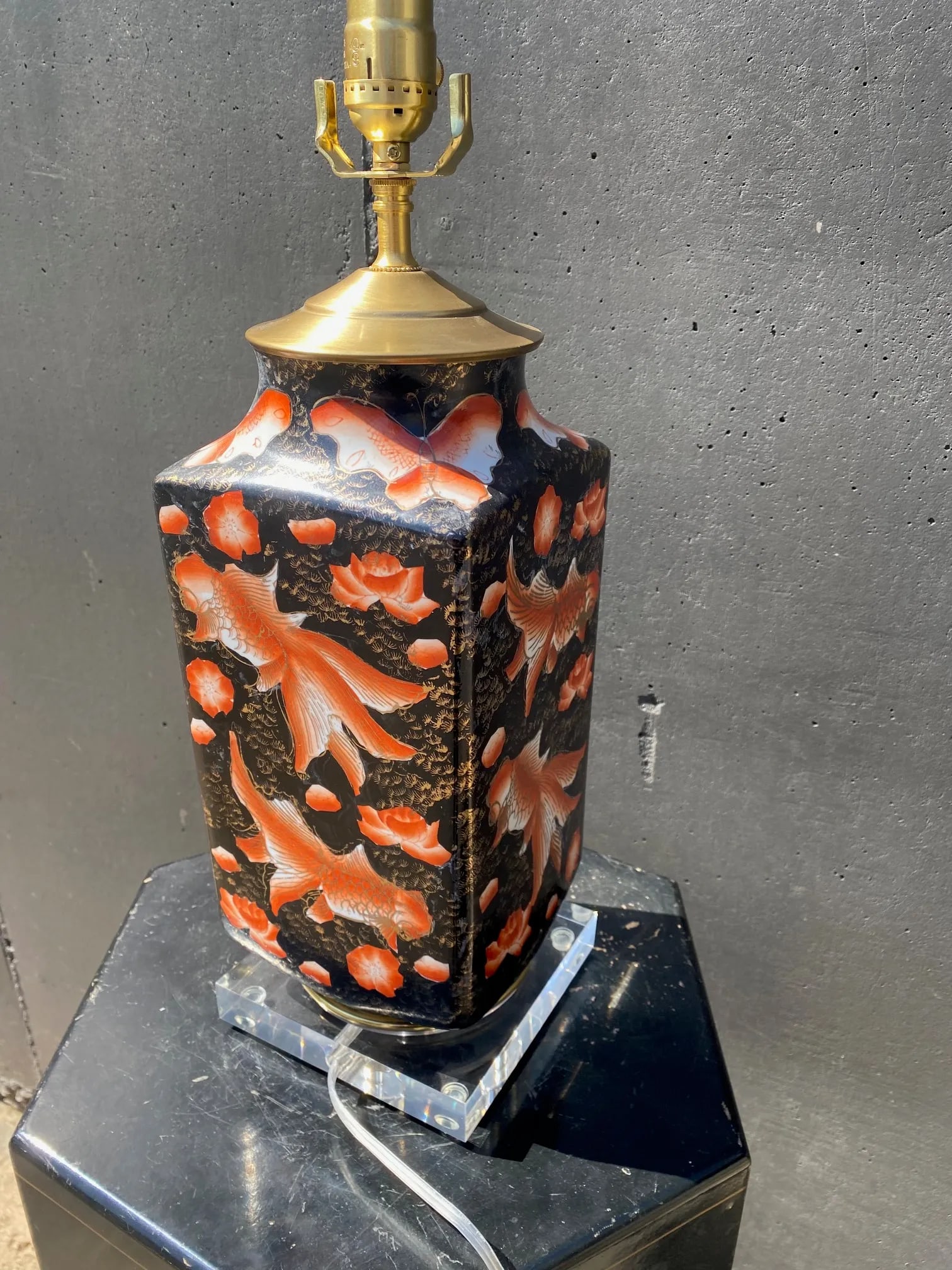 Pair of Contemporary Koi Fish & Butterfly Square Lamps on Acrylic Base - 4