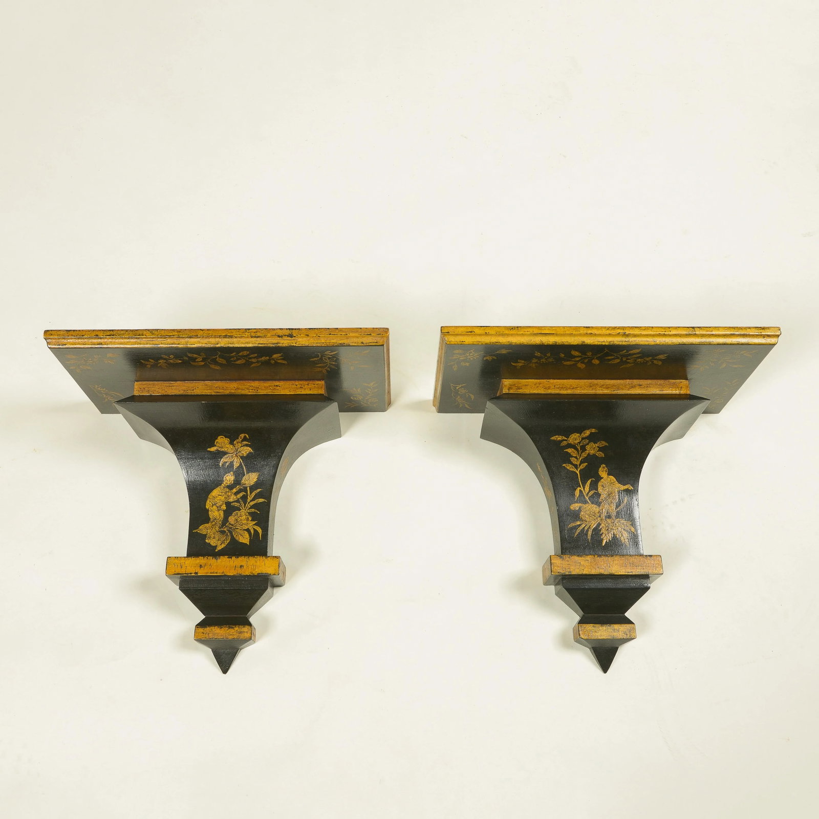 Pair of Chinoiserie Black and Gilt Brackets - 2