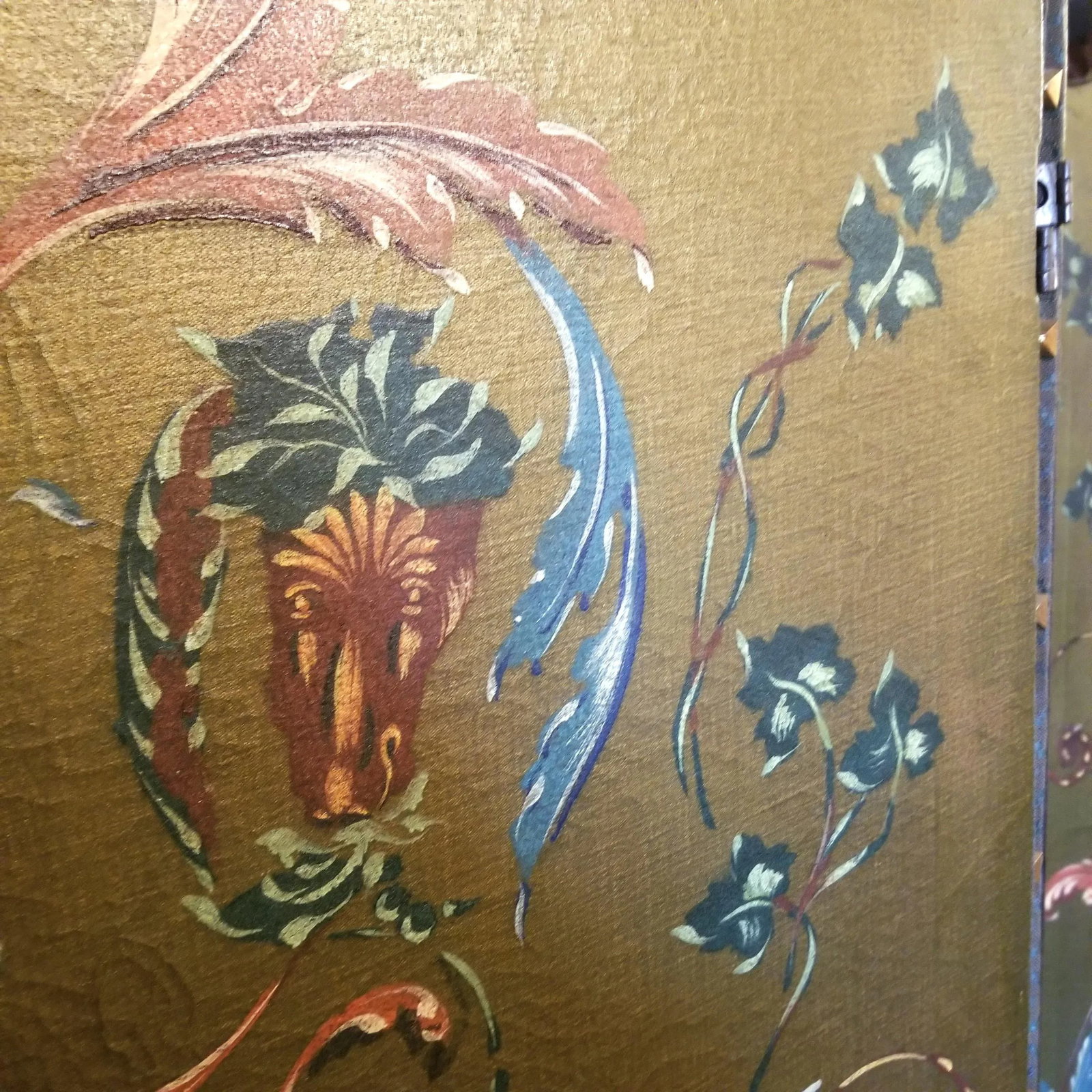 1940s Painted Floral Green Folding Screen - 4