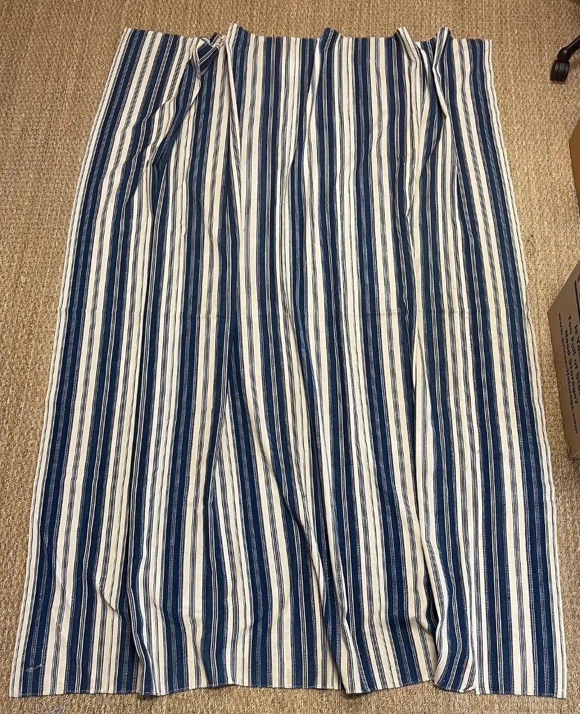 Vintage Stripe Killim Fabric Fragment in Cream and Navy - 2