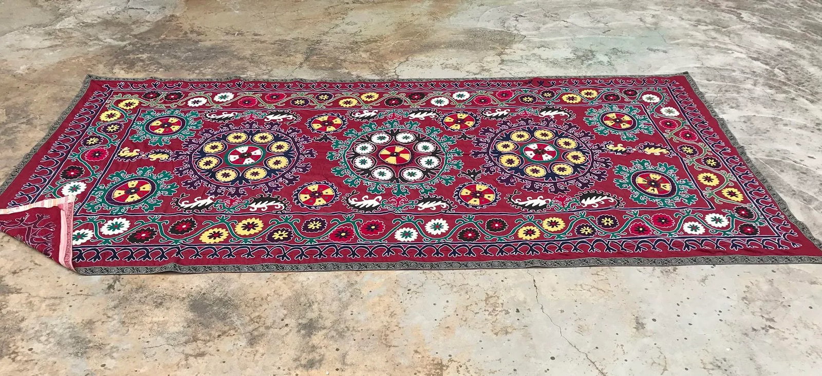 Dark Pink Vintage Suzani - 3