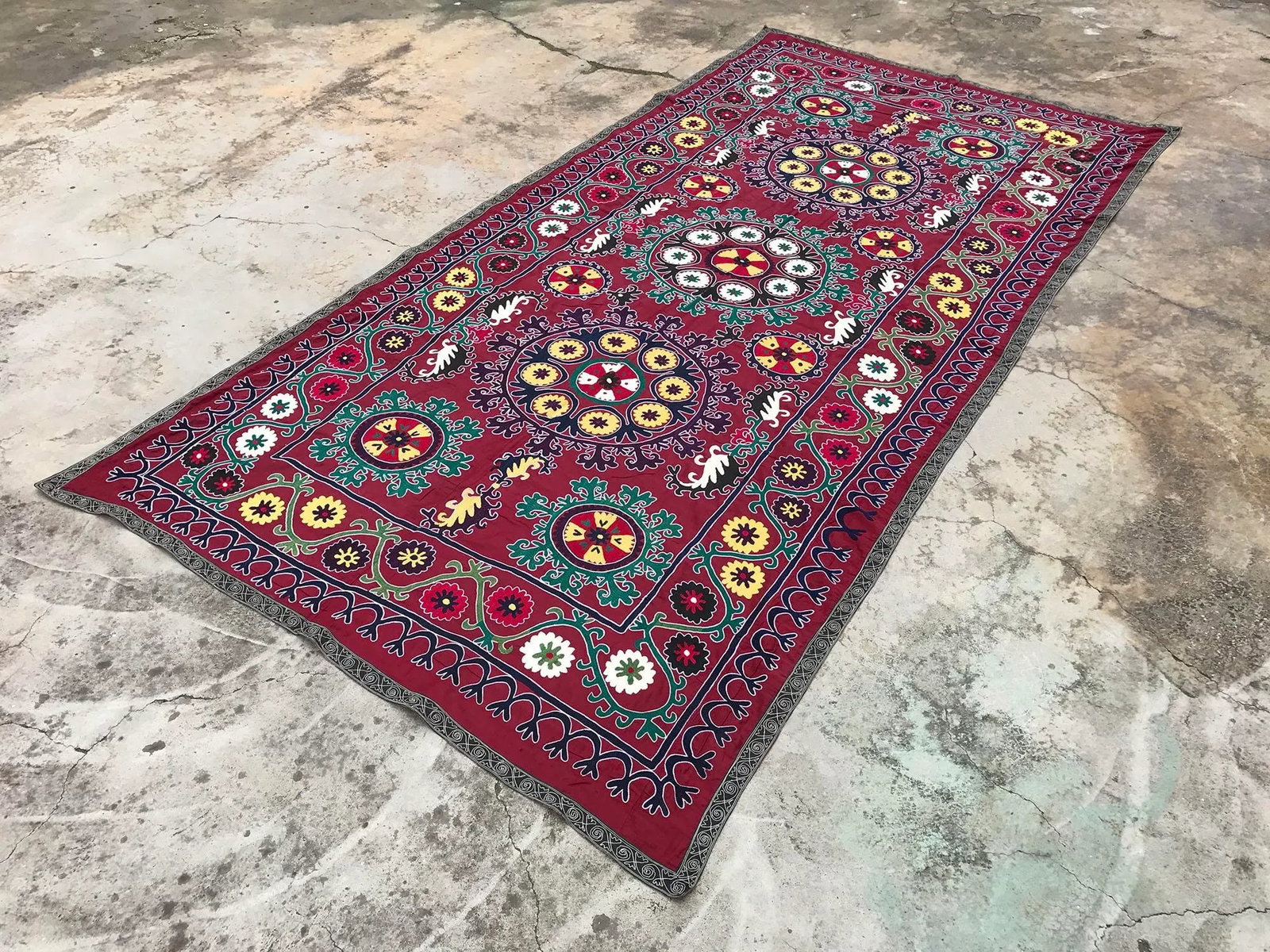 Dark Pink Vintage Suzani - 5