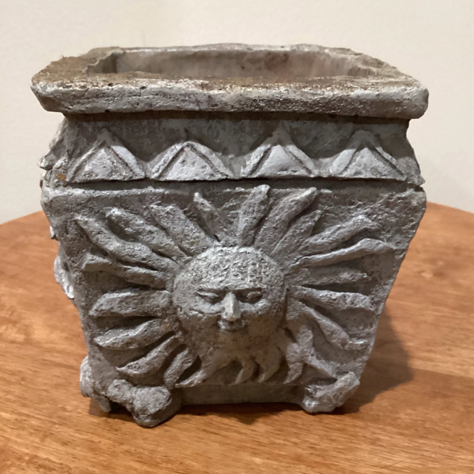 Antique Neoclassical Stone Garden Planter With Sun Face on All Four Sides - 4