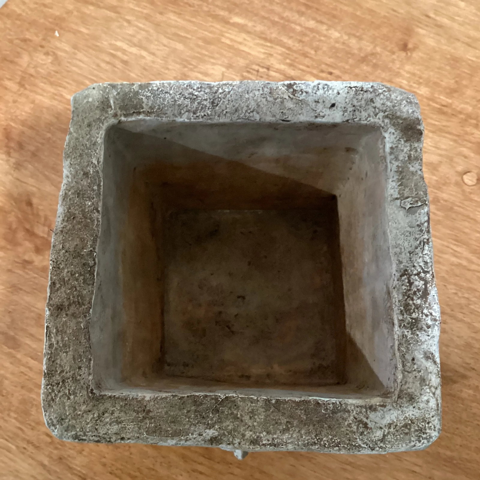 Antique Neoclassical Stone Garden Planter With Sun Face on All Four Sides - 5