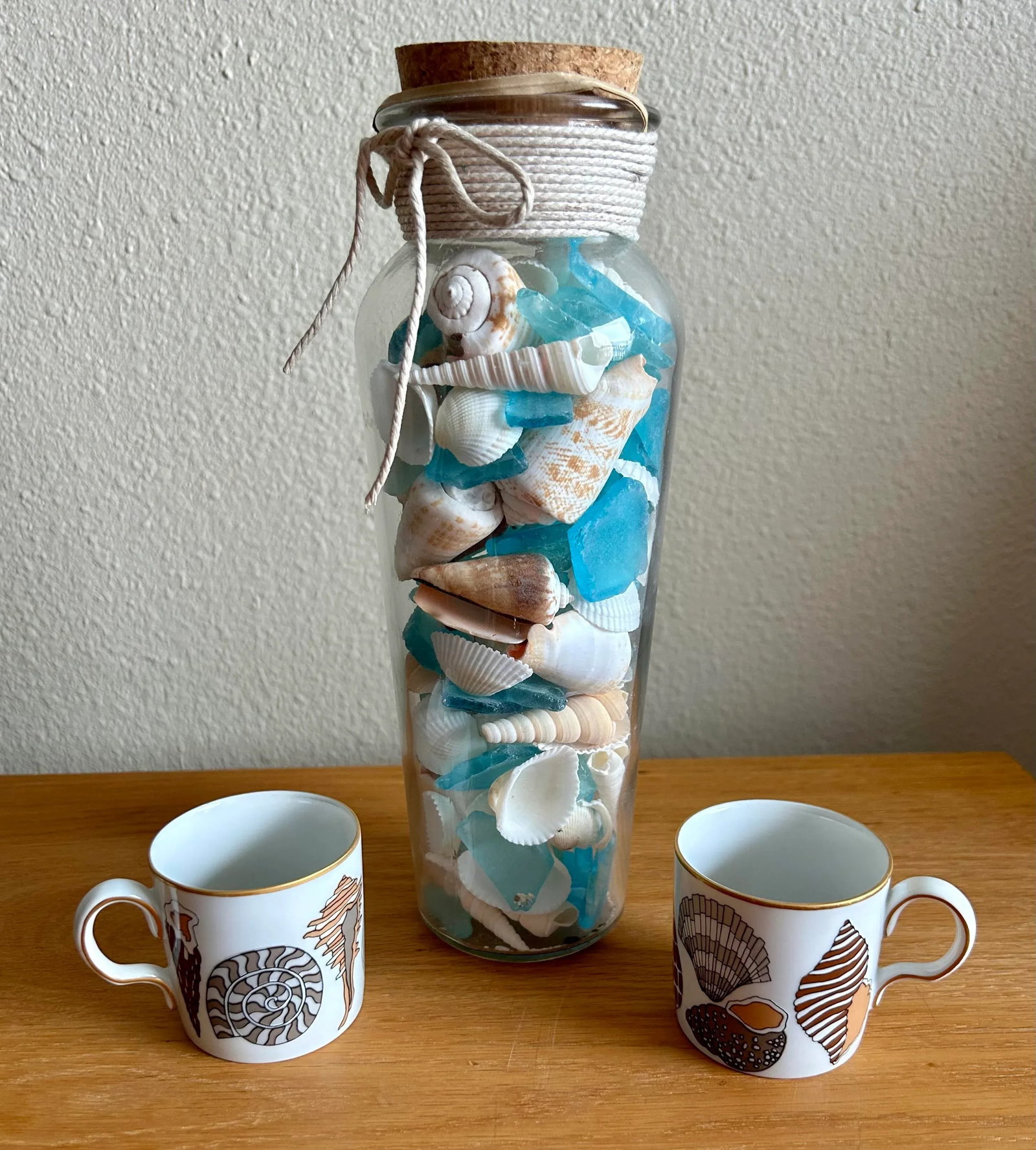 Neiman Marcus Fitz Floyd Beach Shell Espresso Cup - Set 8 - 10