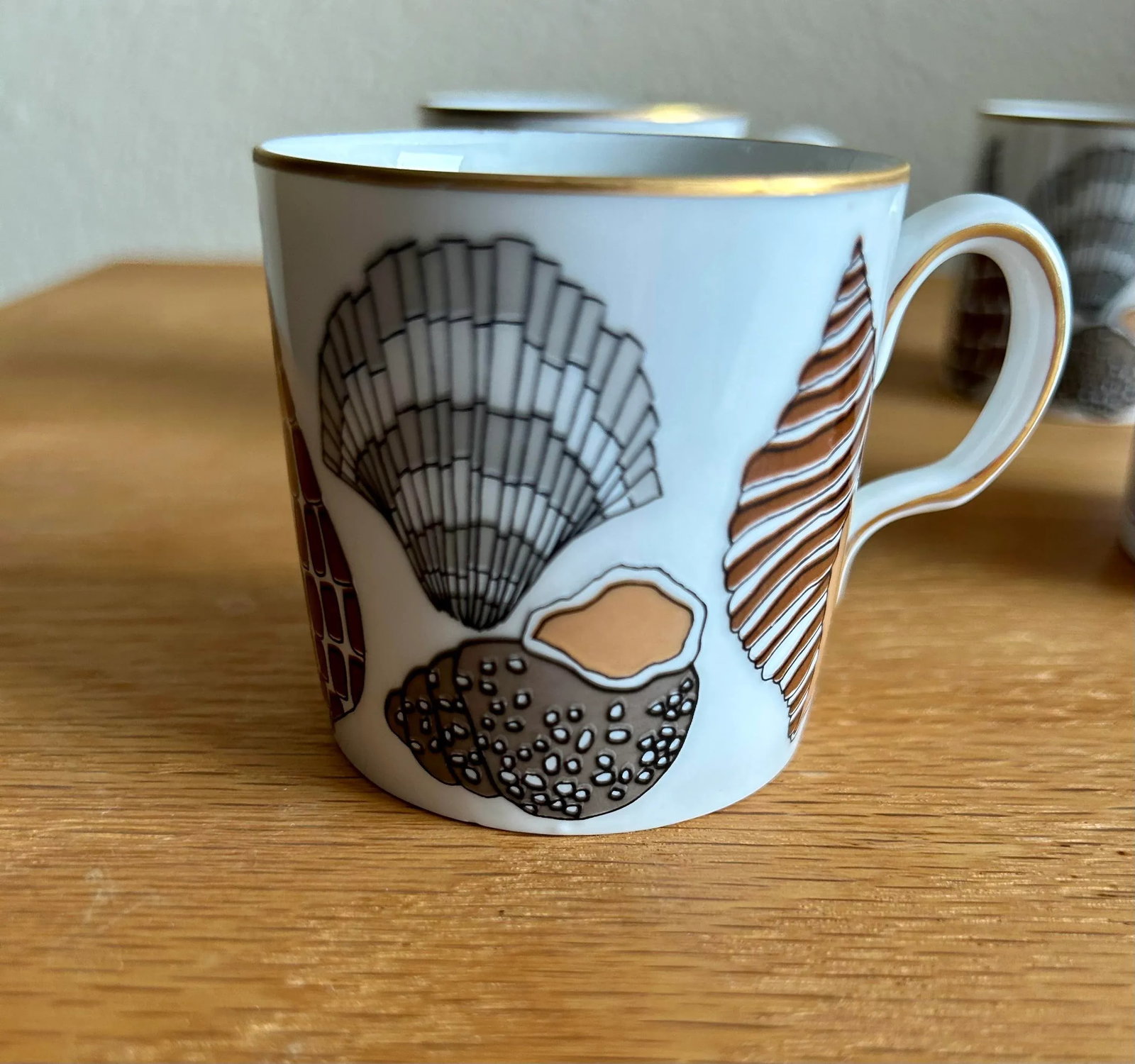 Neiman Marcus Fitz Floyd Beach Shell Espresso Cup - Set 8 - 6