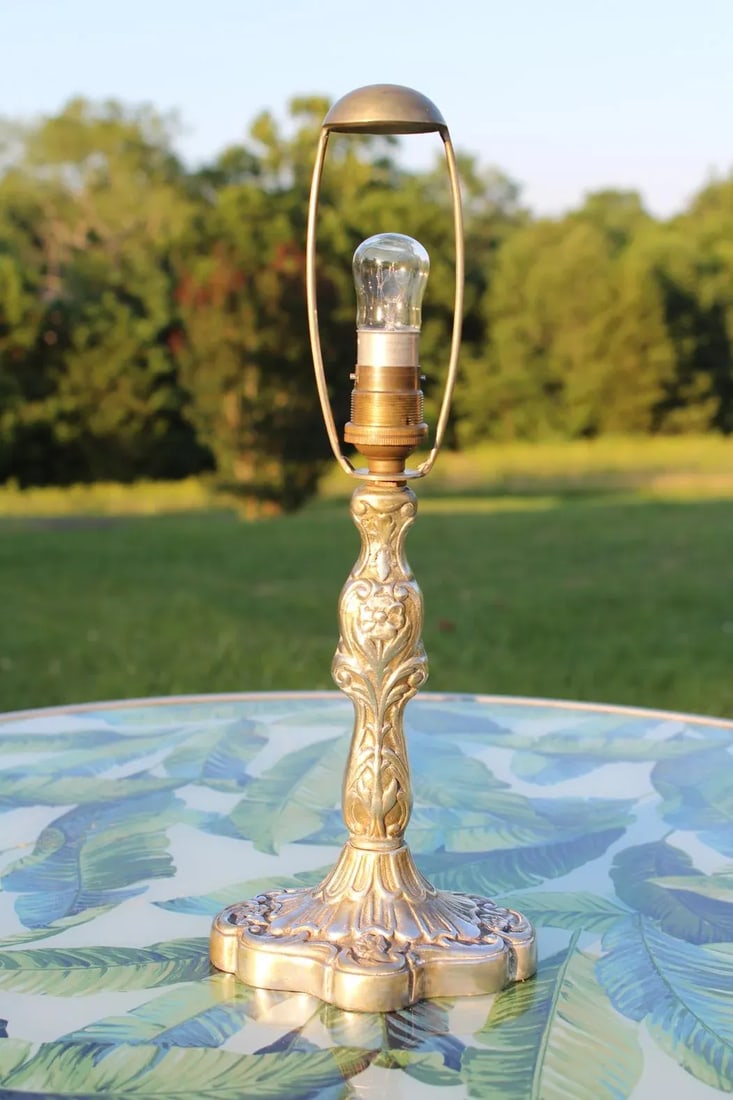 French Art Nouveau Lamp With Glass Shade - 10
