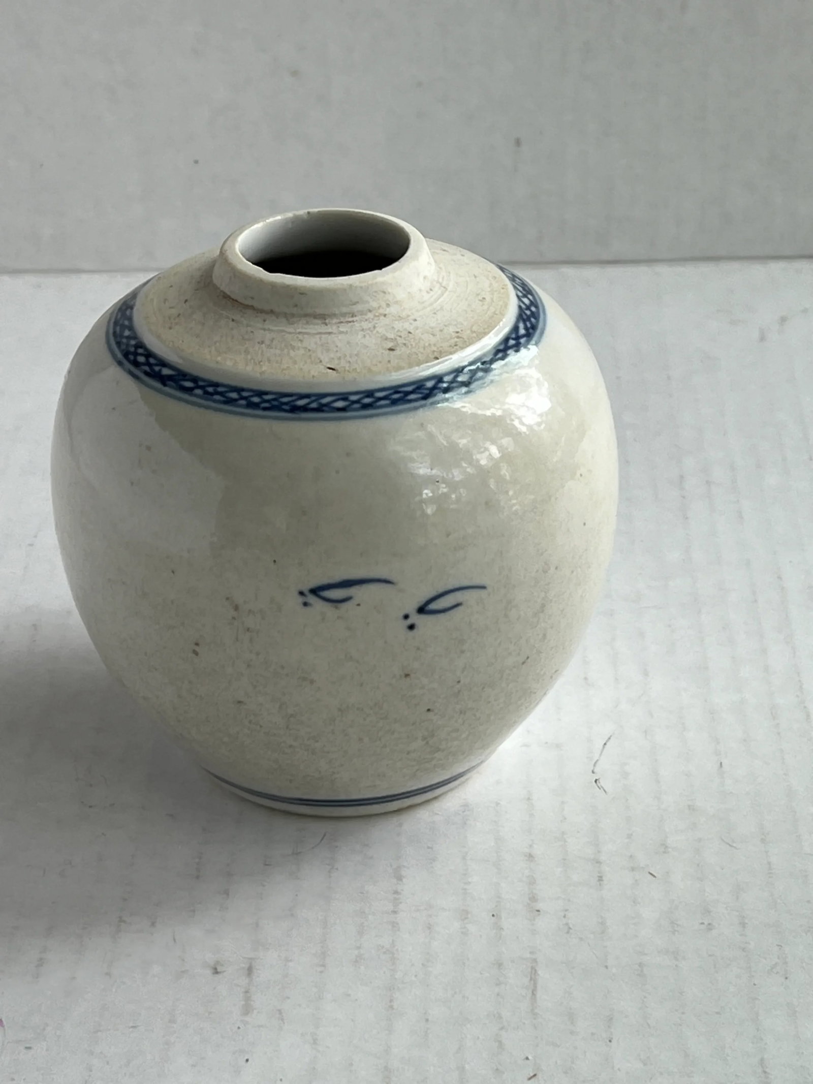 Blue and White Chinoiserie Vase - 3