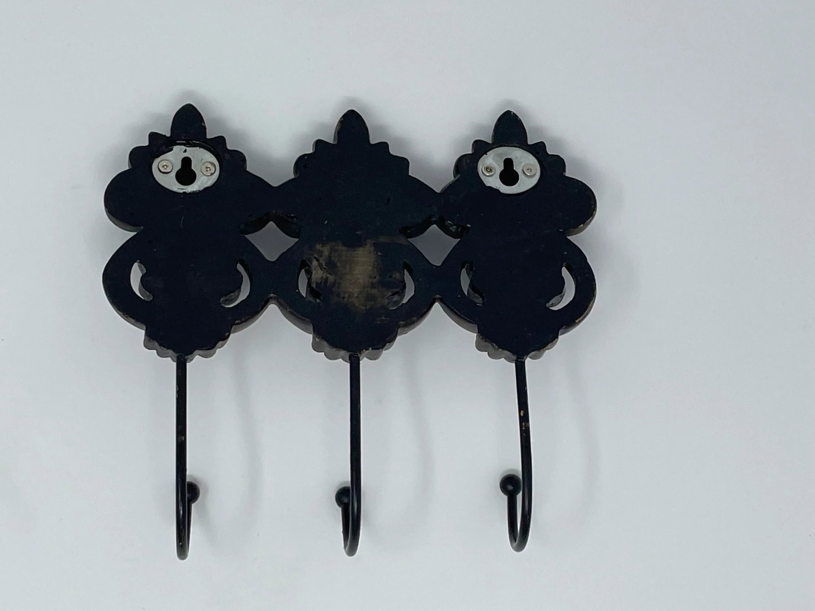 1970s Vintage Wall Mounted Triple Hook Rack - 5