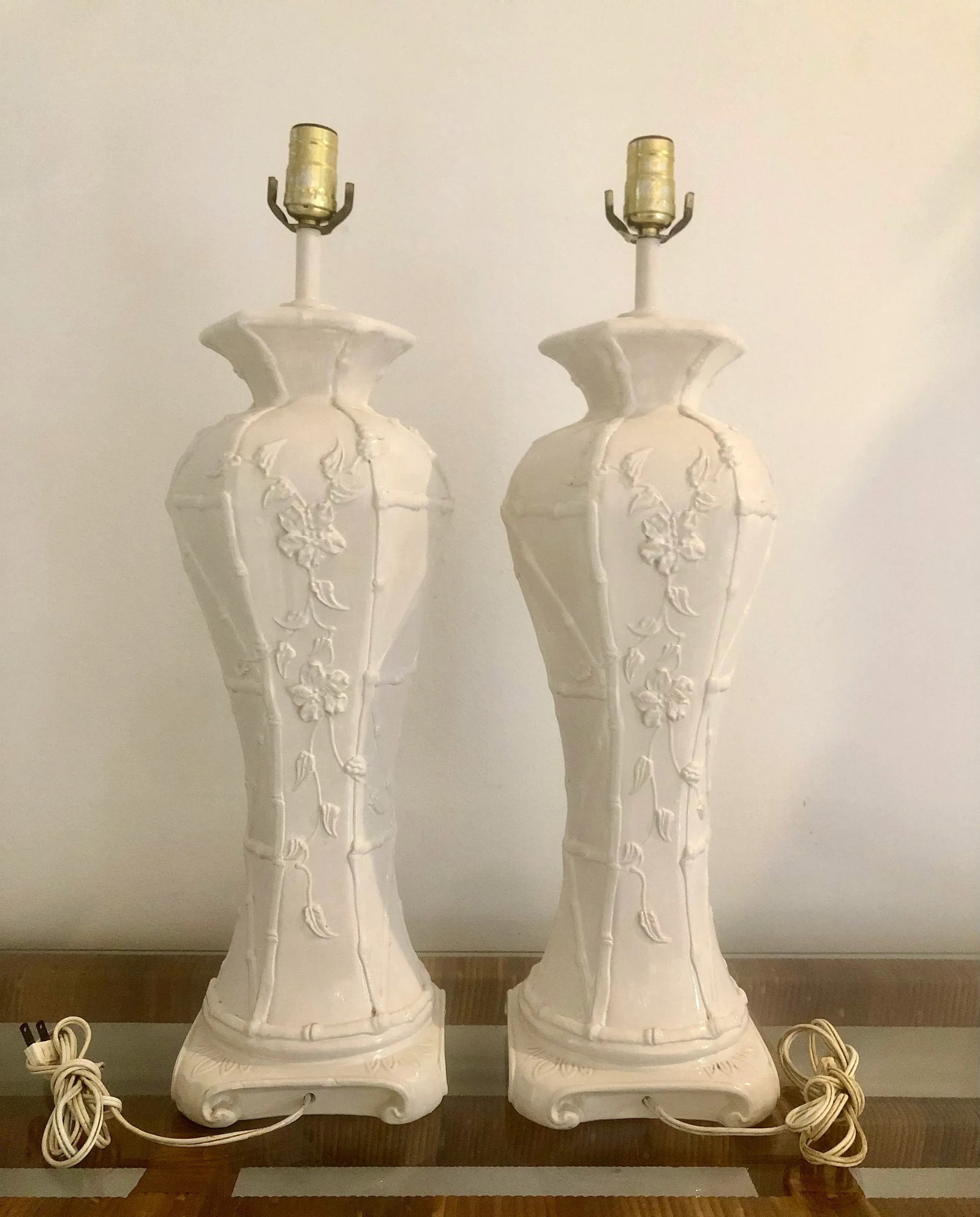 Pair of Chinoiserie Glazed Porcelain Lamps With Faux Bamboo and Floral Relief Accents - 10