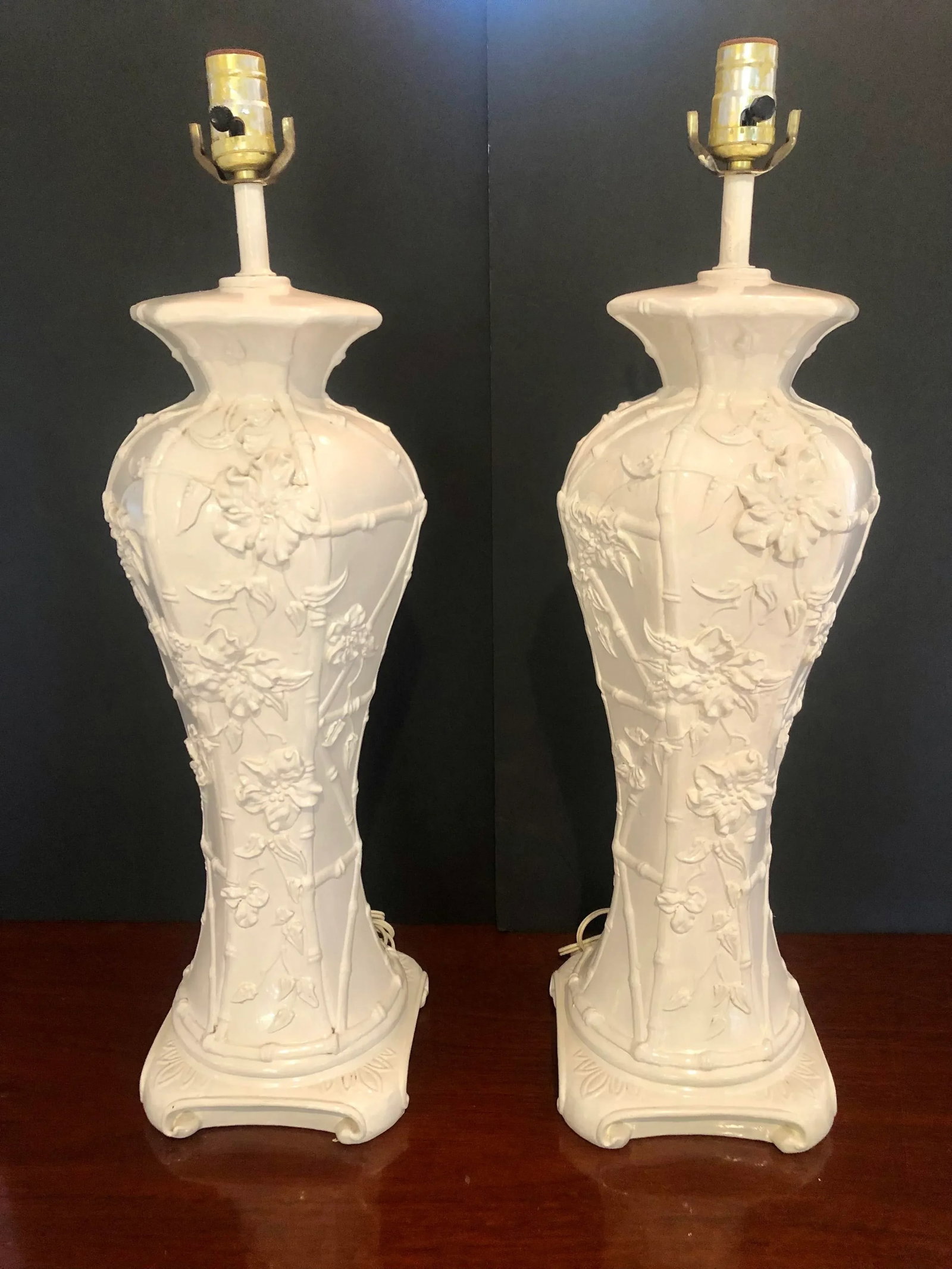 Pair of Chinoiserie Glazed Porcelain Lamps With Faux Bamboo and Floral Relief Accents - 11