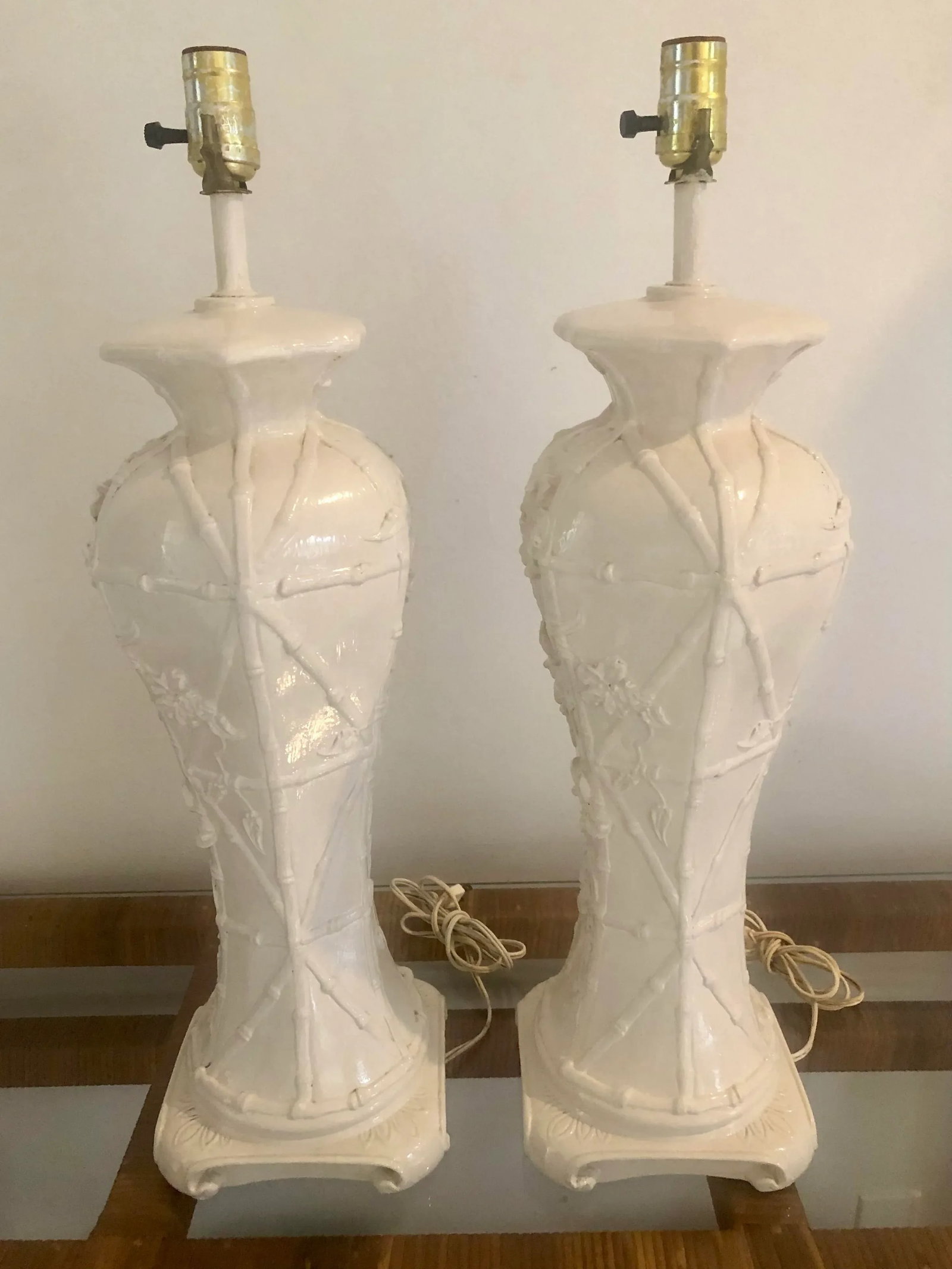Pair of Chinoiserie Glazed Porcelain Lamps With Faux Bamboo and Floral Relief Accents - 8