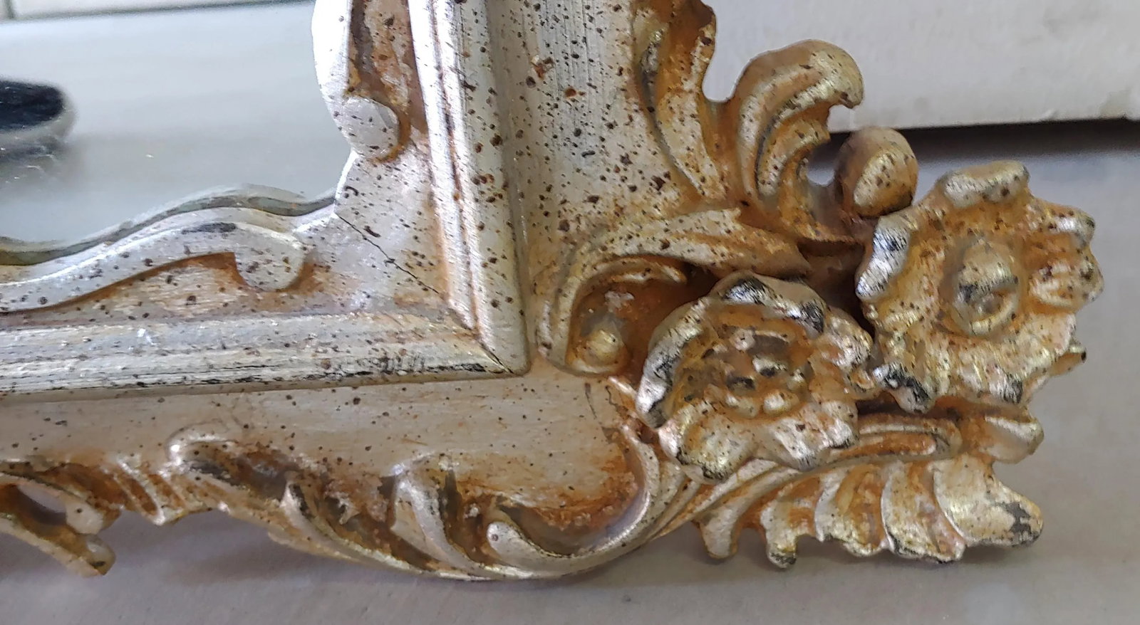 Roberto Giovannini Hand Carved Florentine Floral Mirror - 9