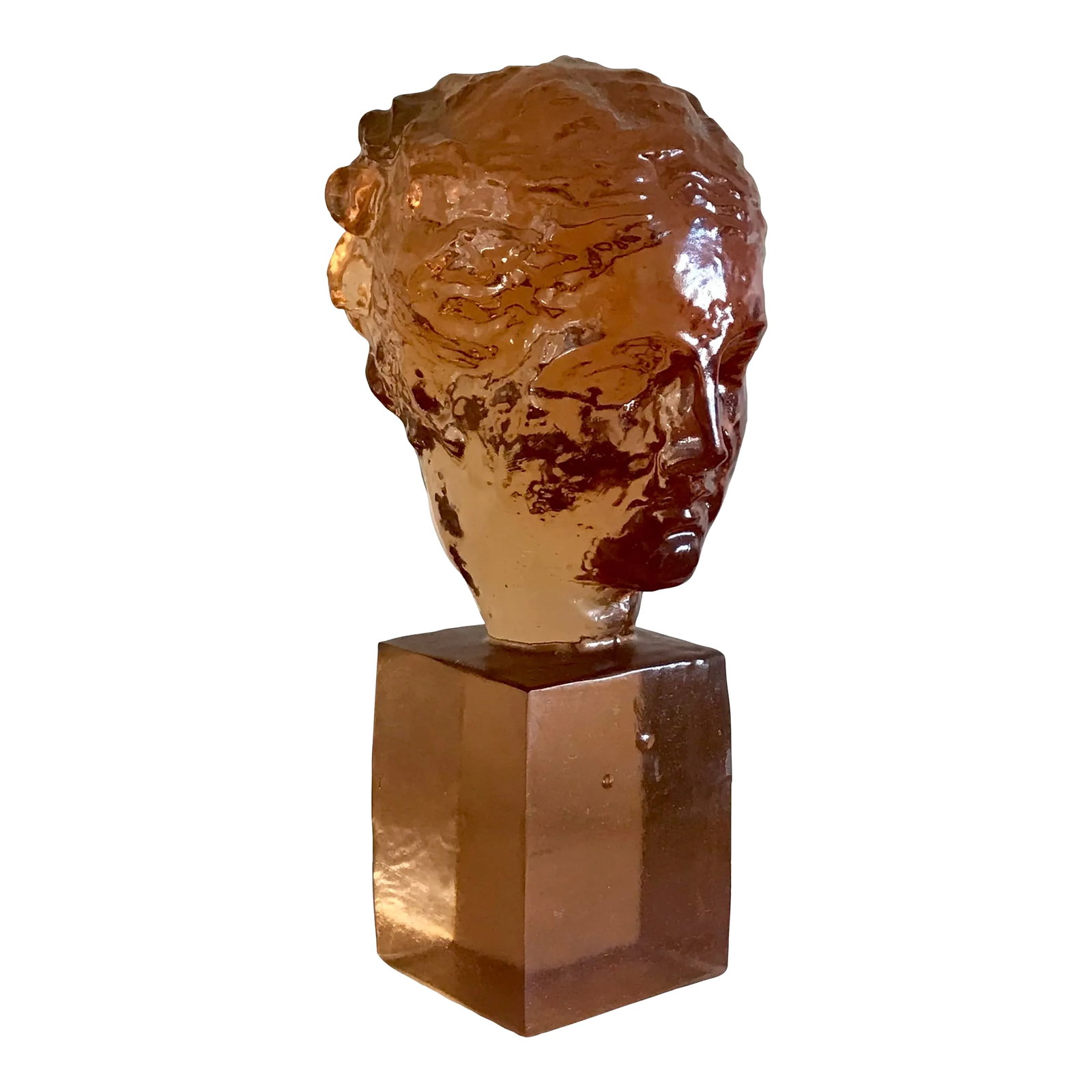 Mid Century Dorothy Thorpe Resin Classical Bust: A resin cast of Venus de Milo after the Ancient Greek sculpture. Translucent tones of red amber modernizes the traditional subject. An iconic design by Dorothy Thorpe from the 60's. Condition:
