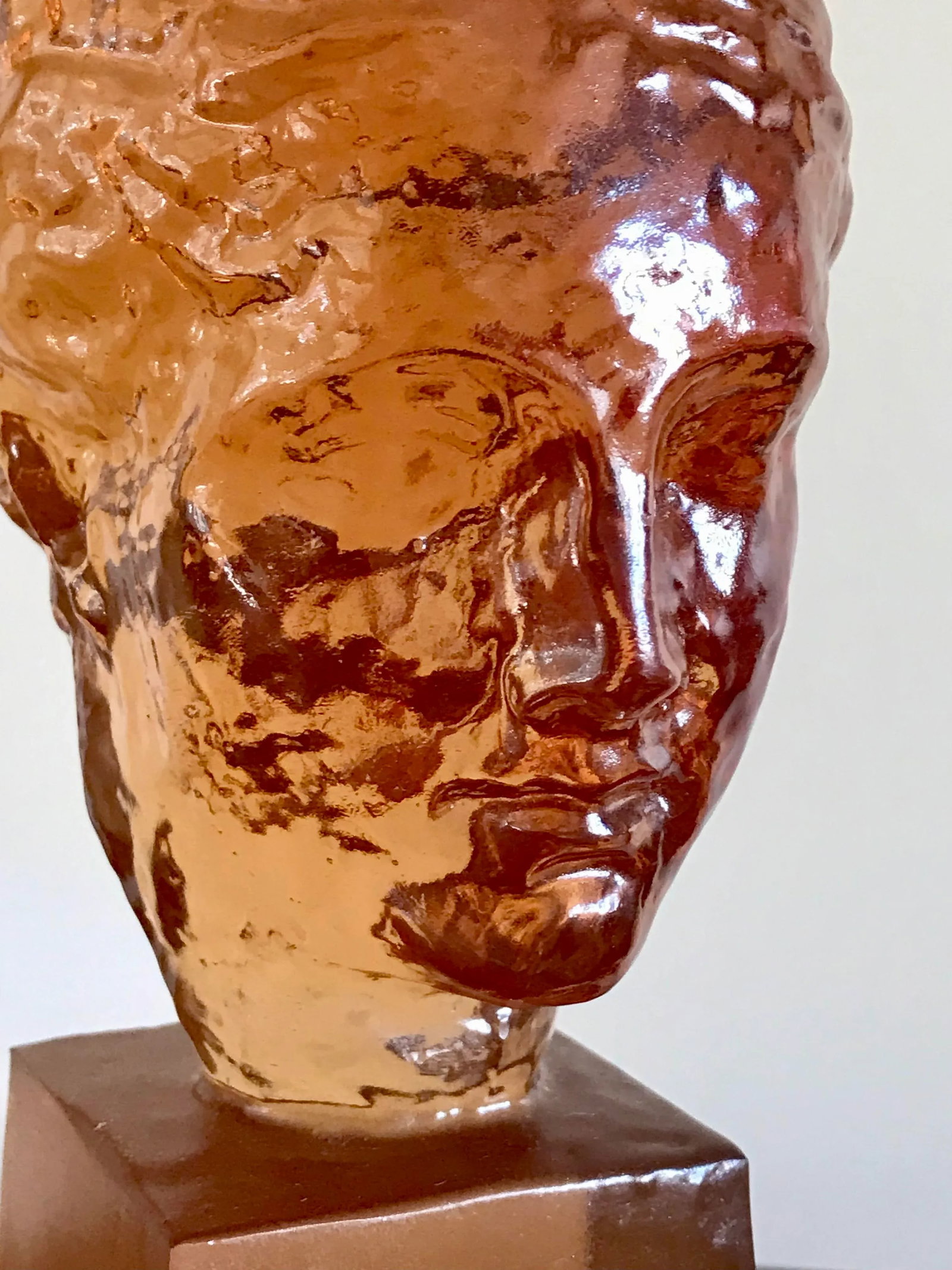 Mid Century Dorothy Thorpe Resin Classical Bust - 6