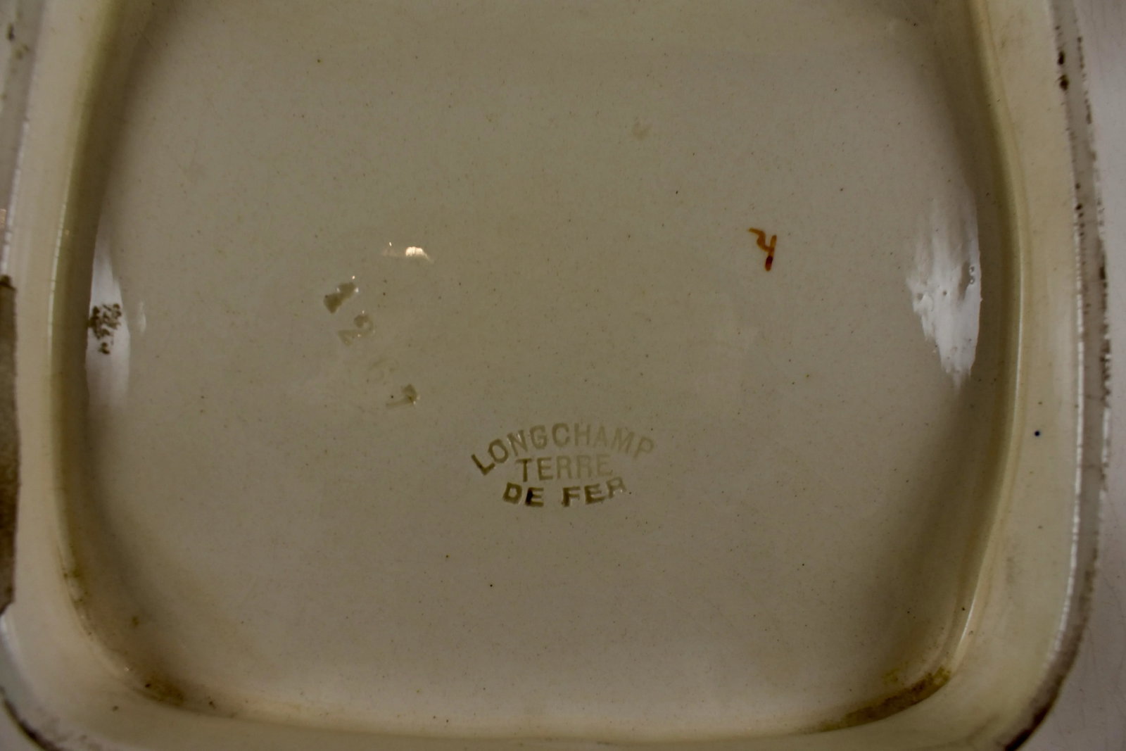 Longchamp Terre De Fer Hand-Painted Asparagus Plate - 11