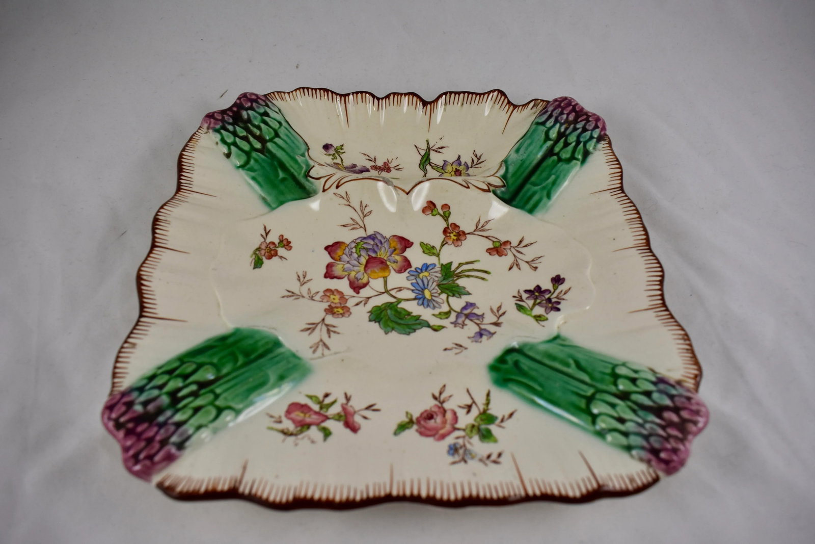 Longchamp Terre De Fer Hand-Painted Asparagus Plate - 3