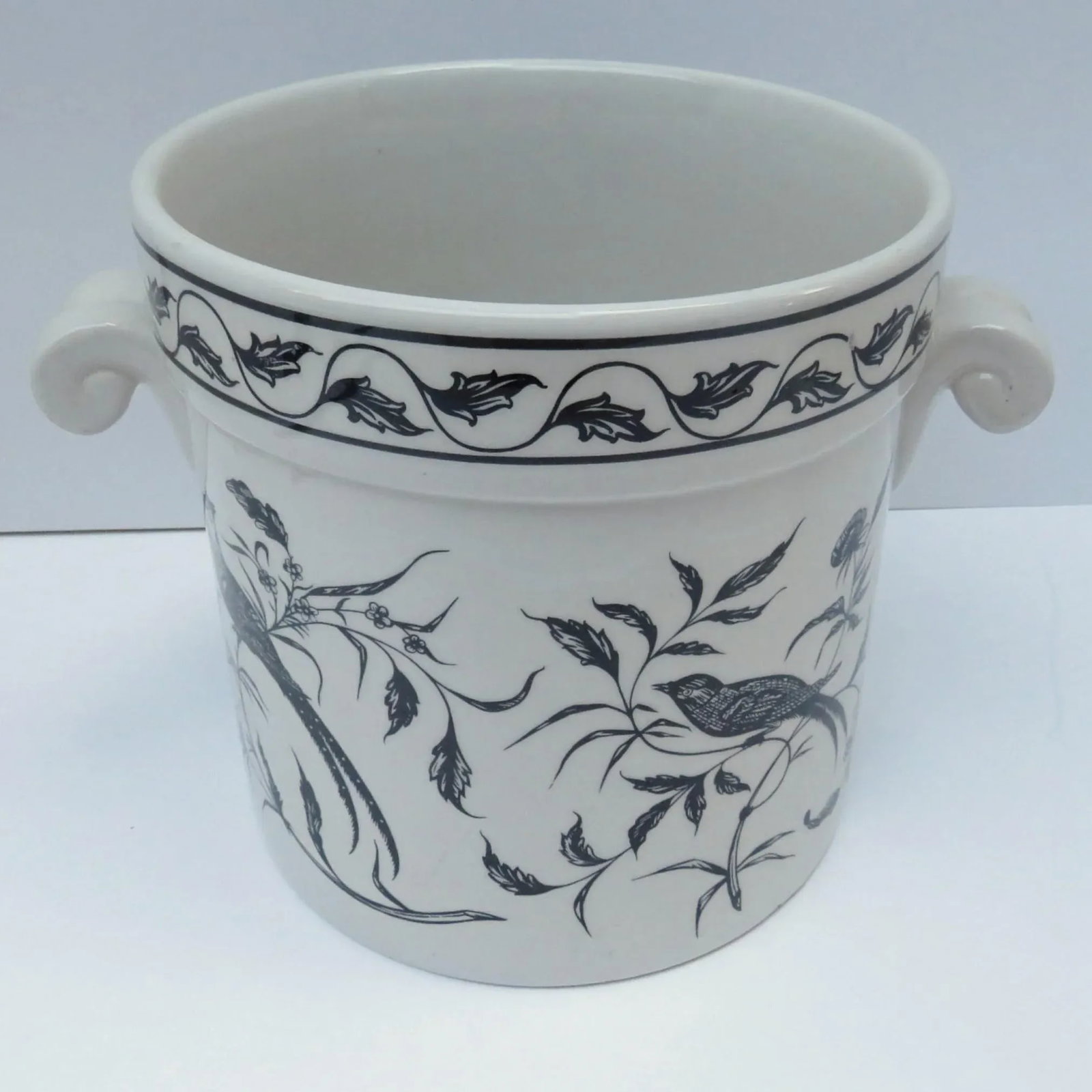 Large Portuguese Hand-Painted Cachepot - 2