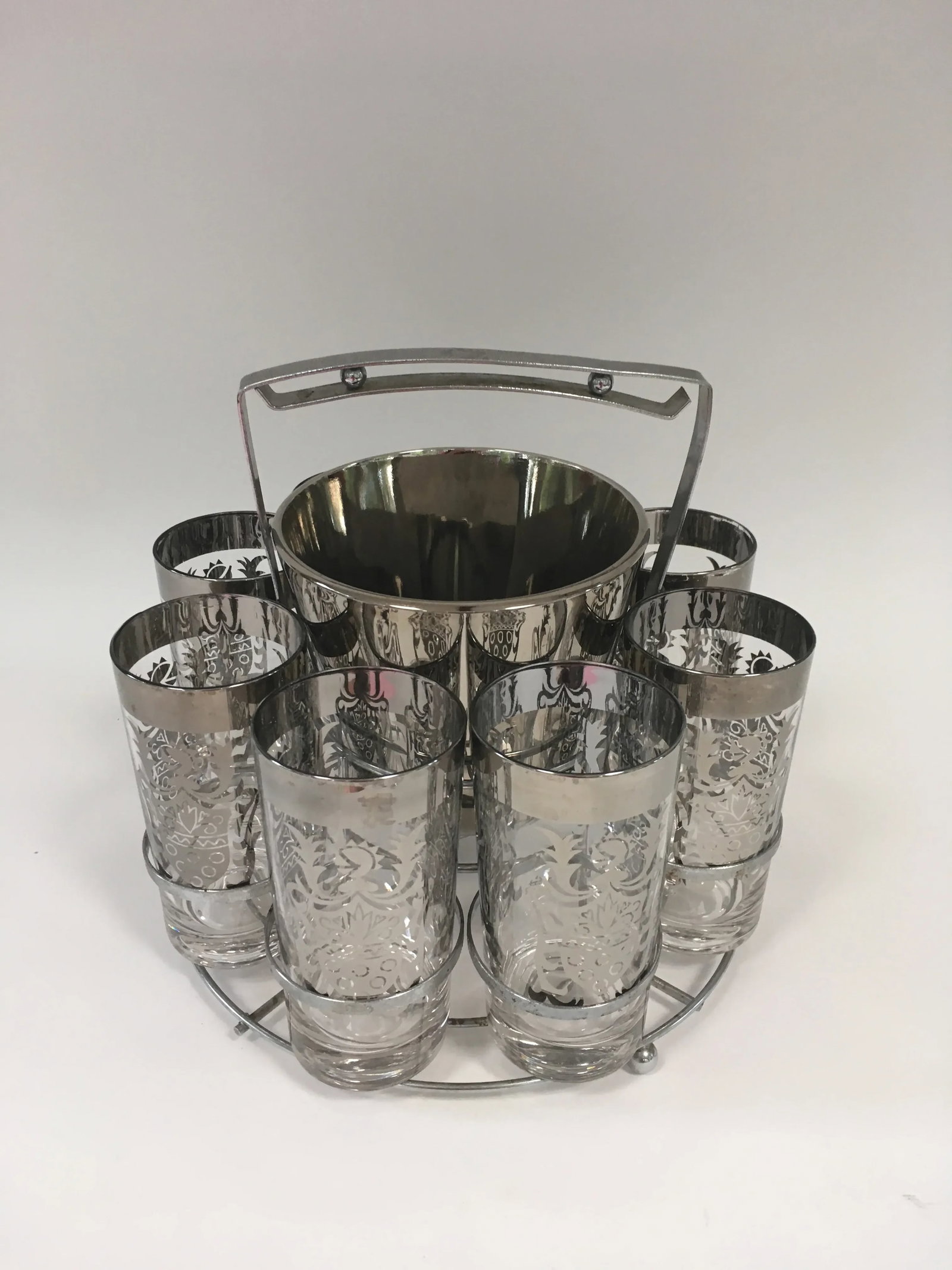 Mid Century Royal Crest Bar Set - 7