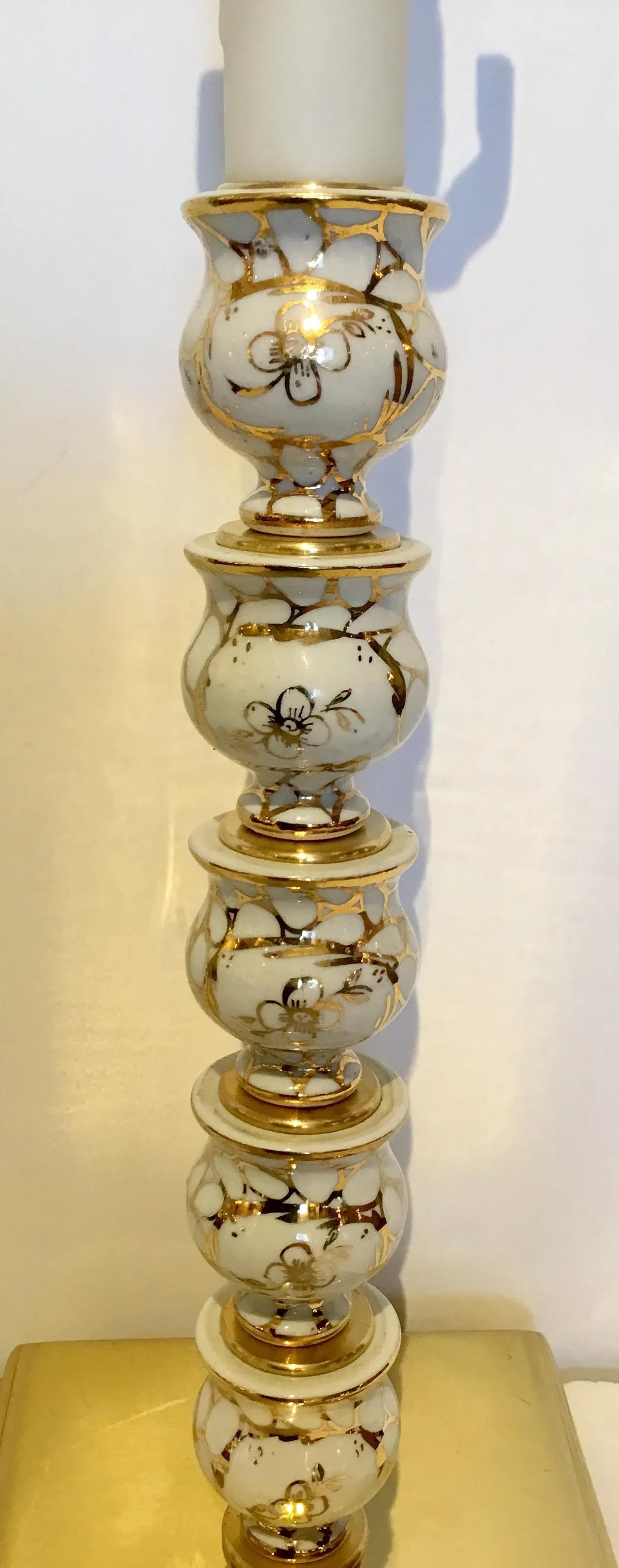 Vintage Custom Pair of Porcelain and Brass Table Lamps - 4
