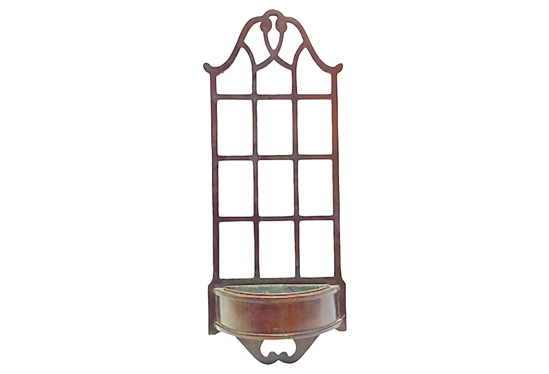 Vintage Trellis Sheraton-Style Wall Cachepot: Vintage trellis Sheraton-style wall cachepot with copper liner insert. Marked "Ferguson Bros. MFG. Co., Hoboken, N.J., No.770" on the back. Light surface wear. Condition: Alterations: Original