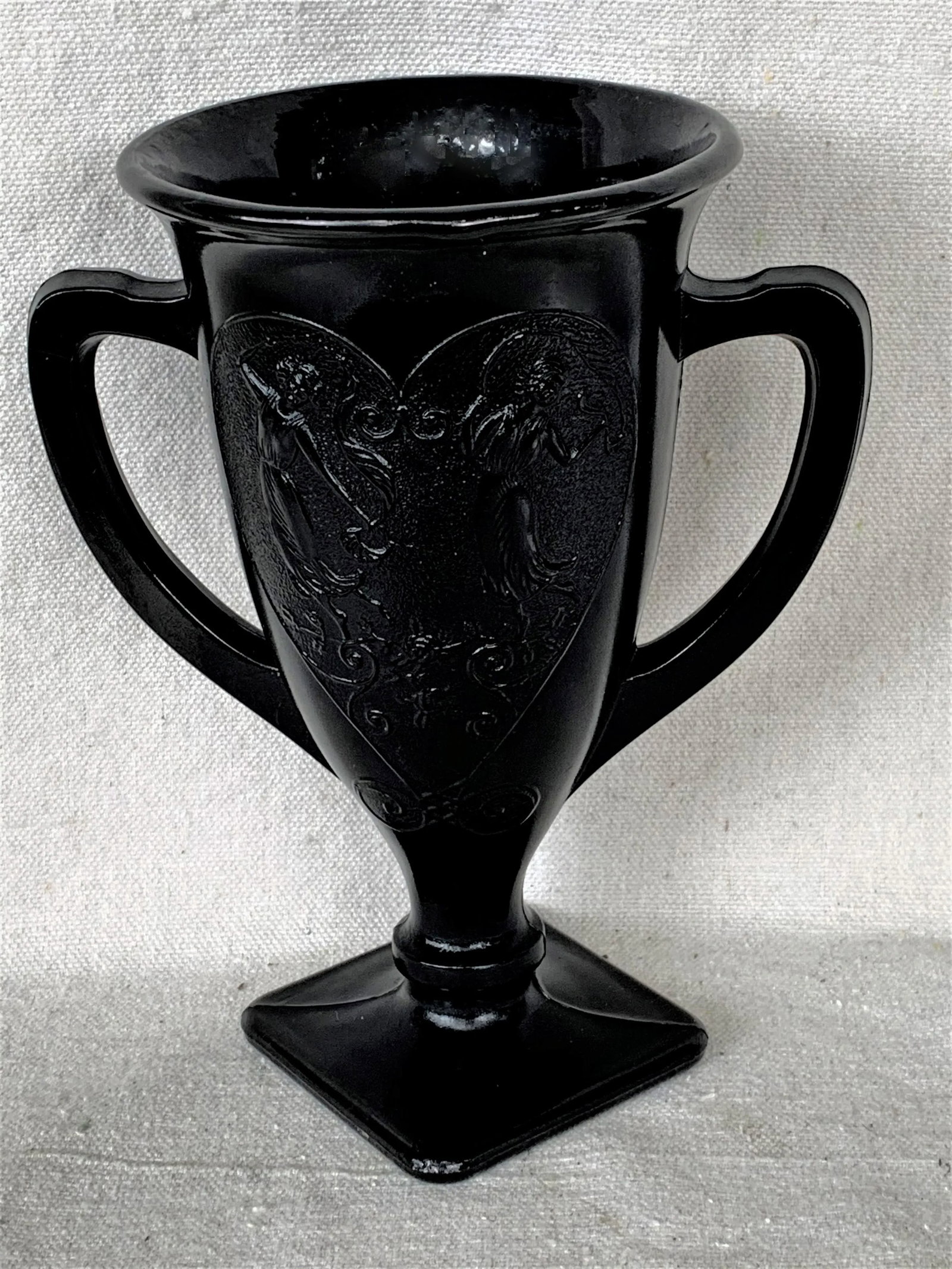 Black Amethyst Glass Vase - 9