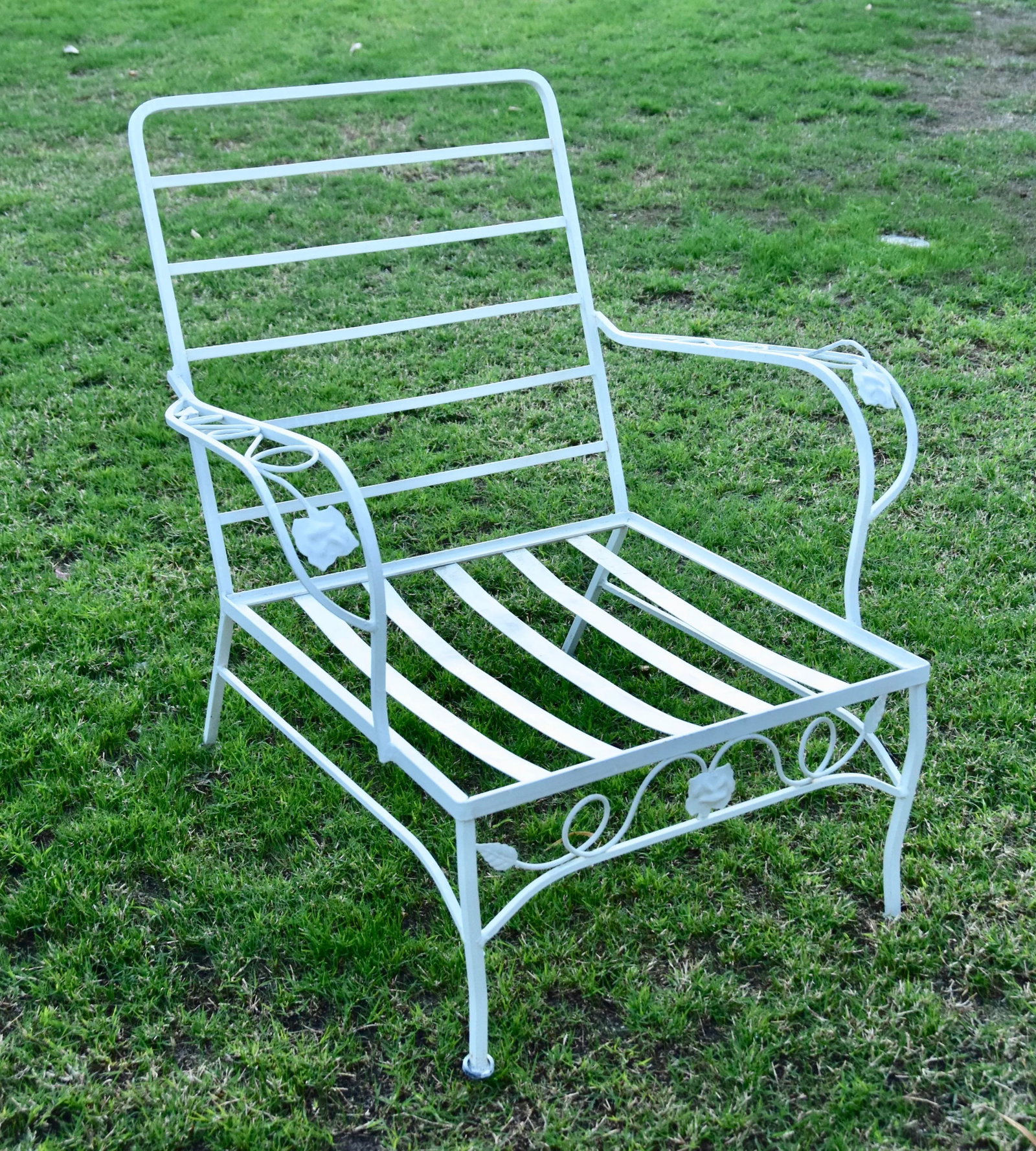 Woodard Mid Century Wrought Iron Arm Chair - 3