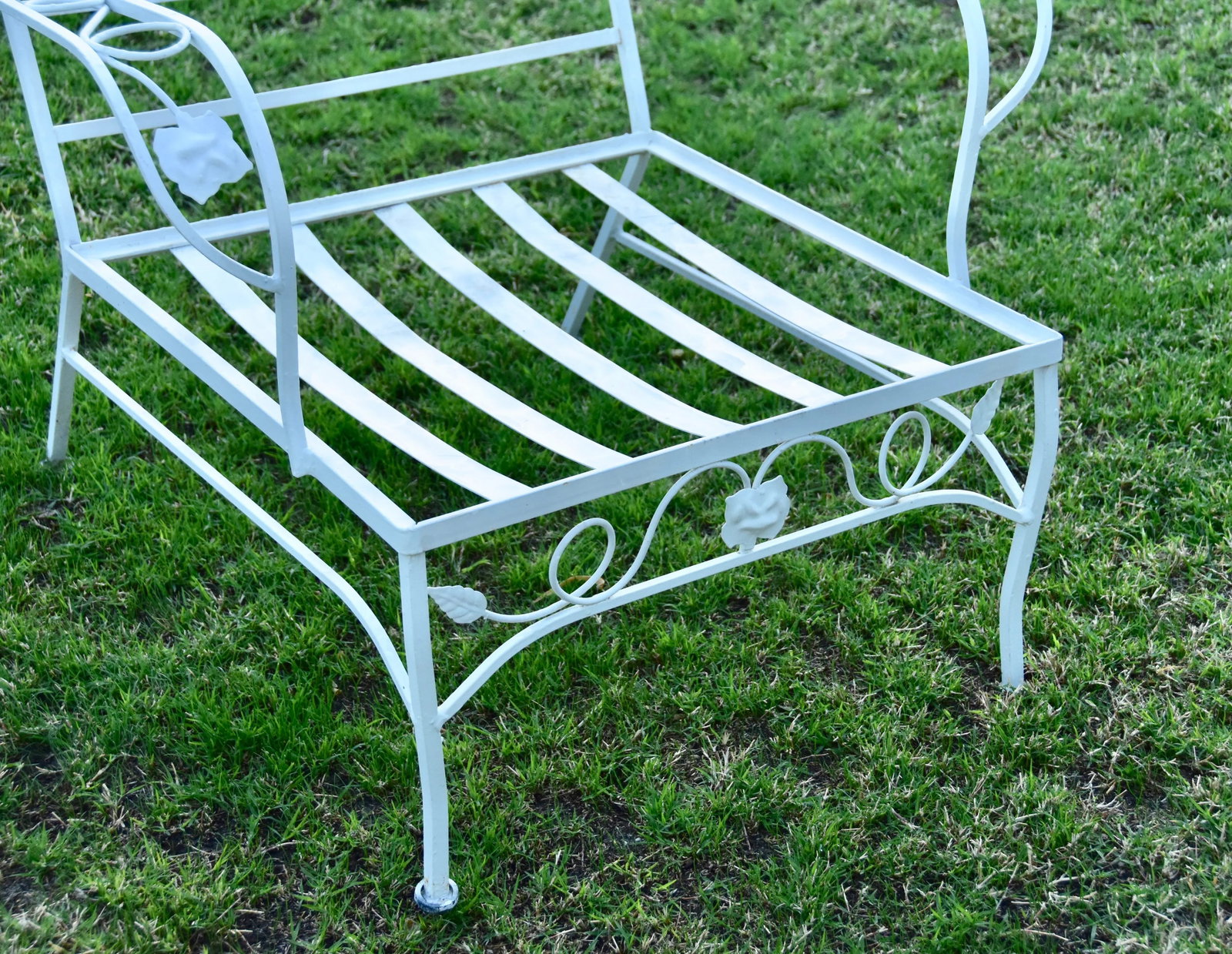 Woodard Mid Century Wrought Iron Arm Chair - 5