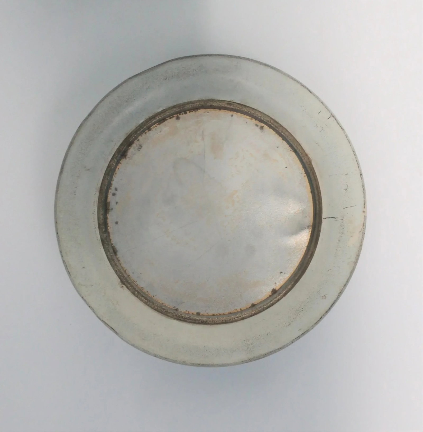 Neoclassical Round Box in the Style of Wedgwood - 10