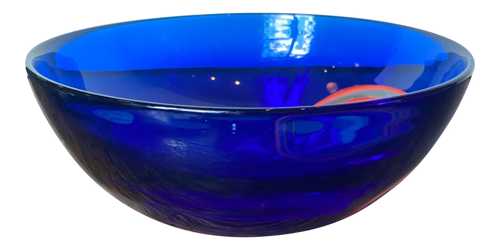 Archimede Seguso Murano for Tiffany Blue Art Glass Bowl With Cut Outs: This decorative Murano glass bowl from the Archimede Seguso series 'Carnevale', produced, circa 1970s for Tiffany & Company, comes in deep cobalt, with unique cut outs in the glass which provide