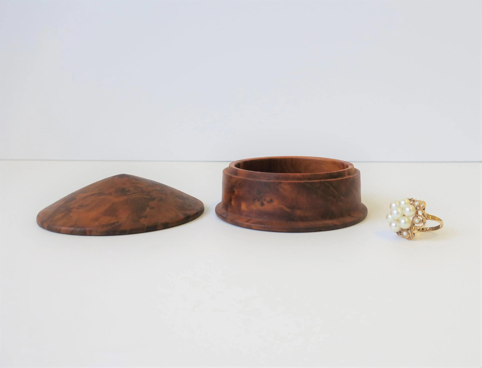 Round Burl Trinket or Jewelry Box - 7