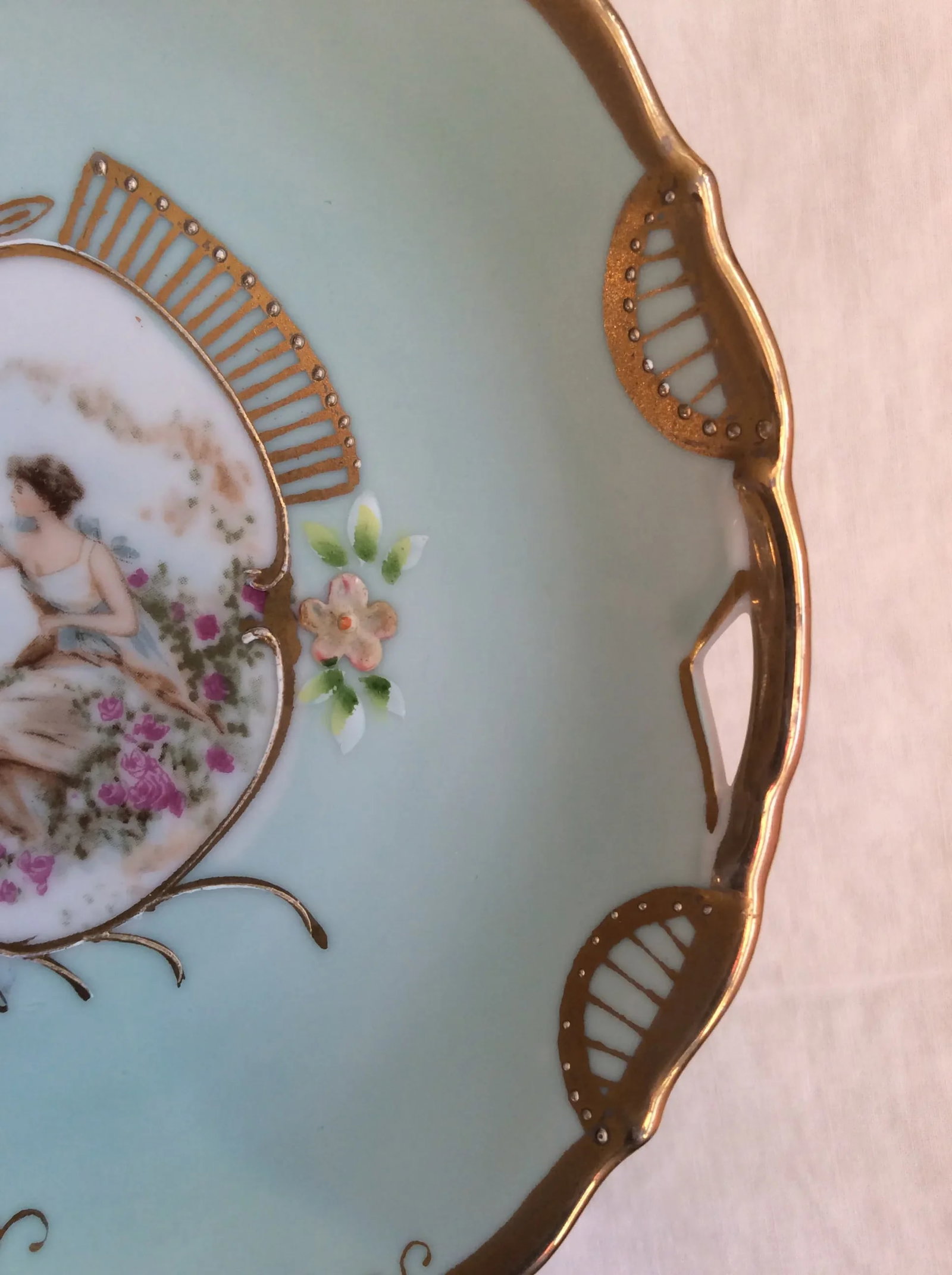 Hand Painted Porcelain Tazza - 9