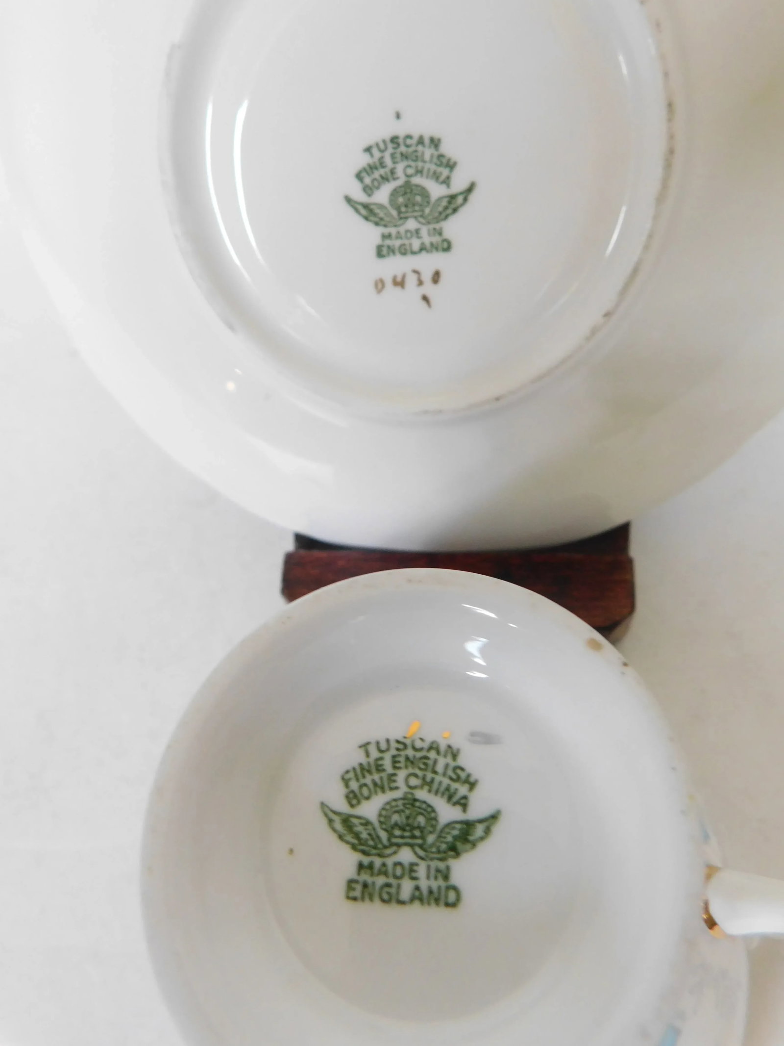 1950s Tuscan Porcelain Chintz Forget-Me-Not Teacup and Saucer Set- 2 Pieces - 5
