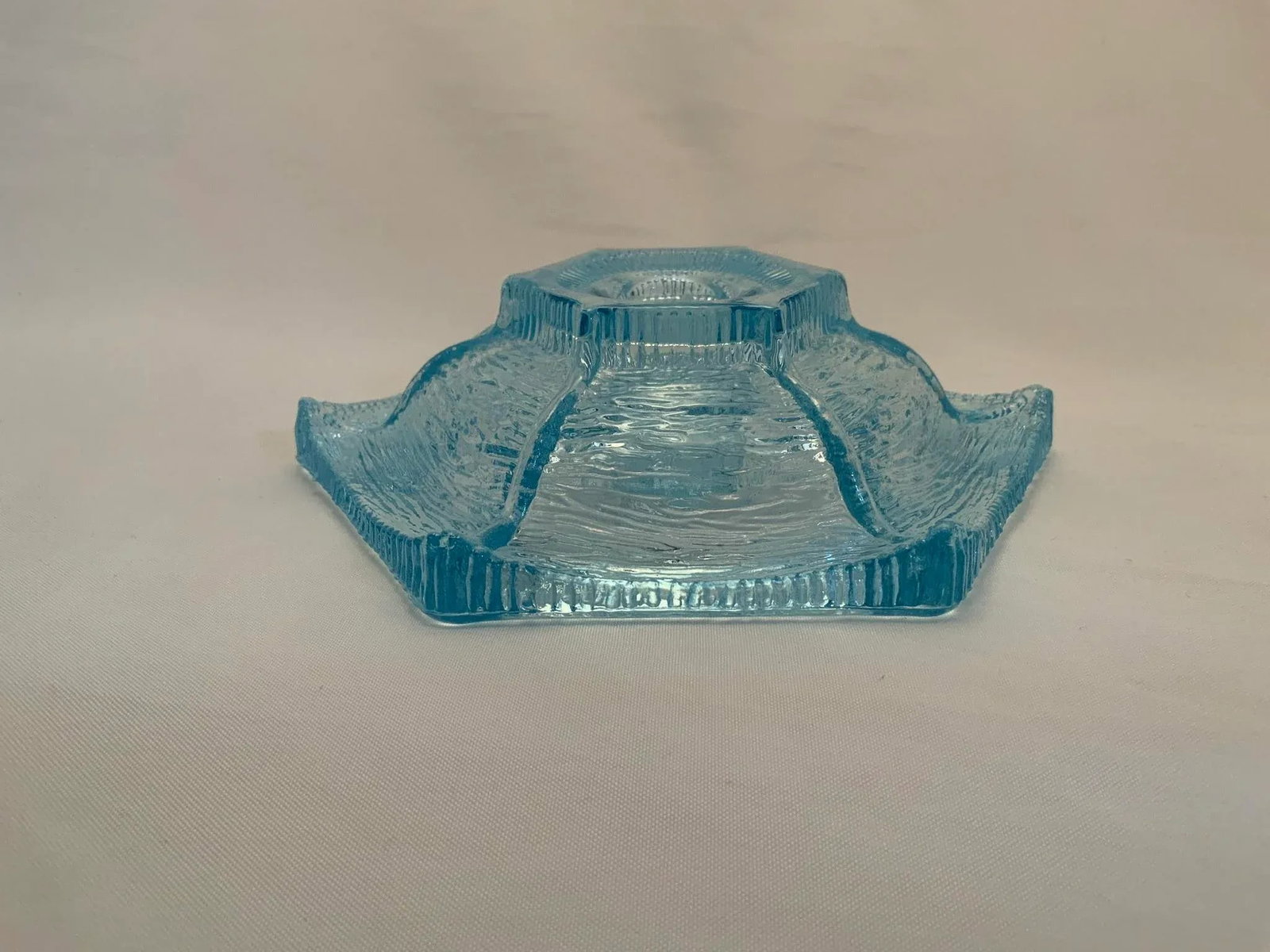 Vintage L.E. Smith Blue Glass Candle Holder - 8