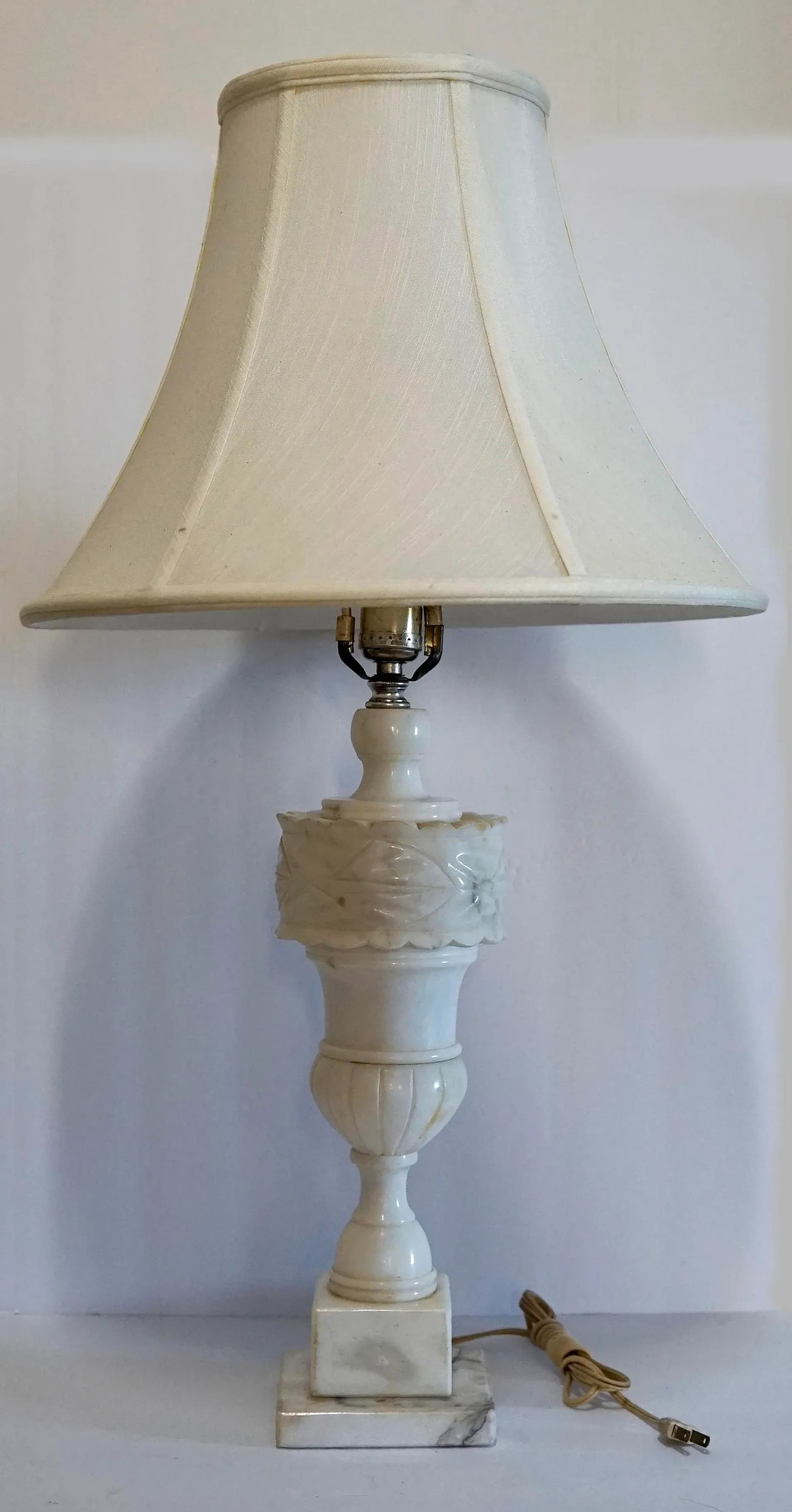 Late 19th Century Regency Alabaster Carved Table Lamp With Shade - 10