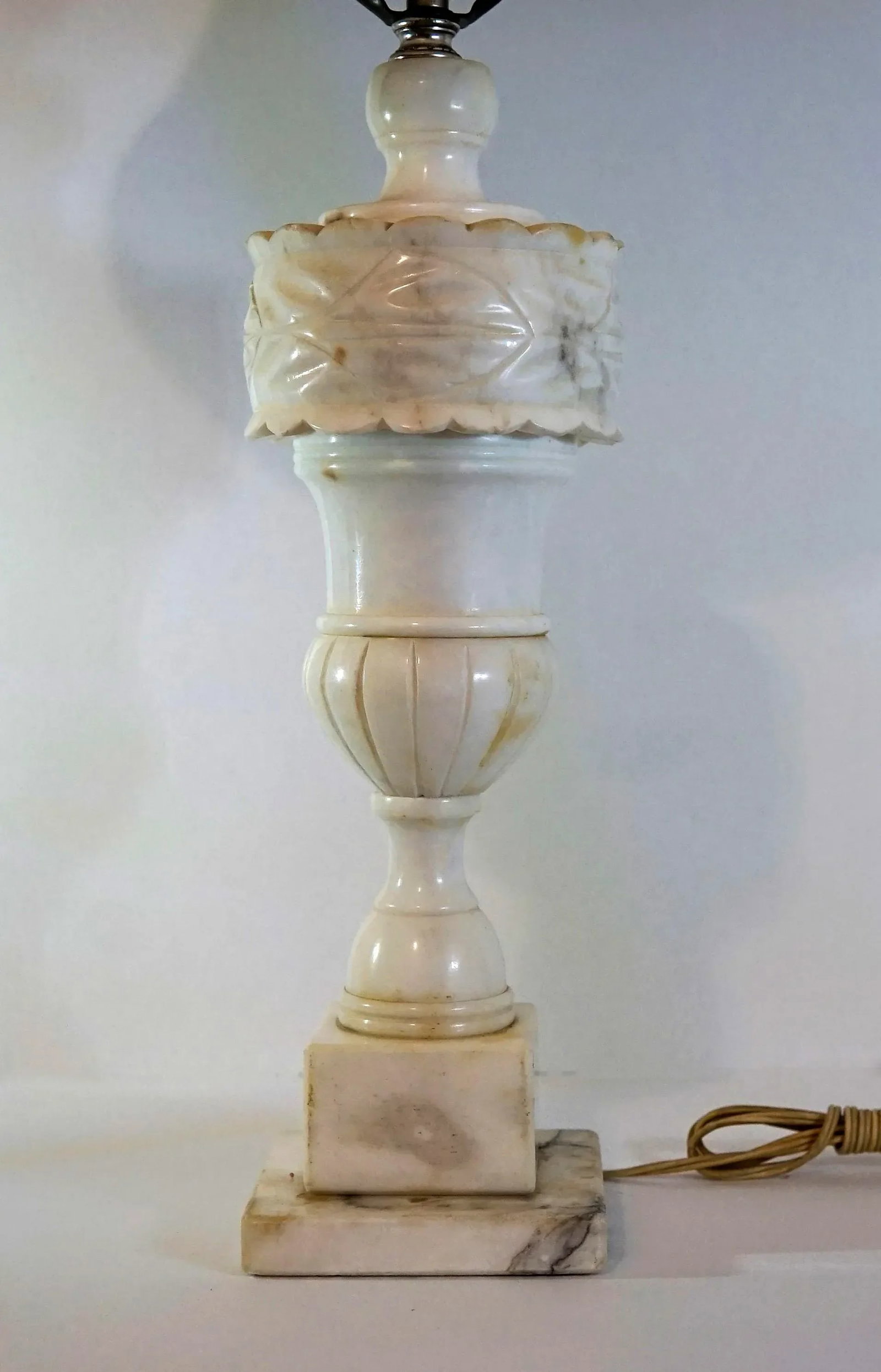 Late 19th Century Regency Alabaster Carved Table Lamp With Shade - 3