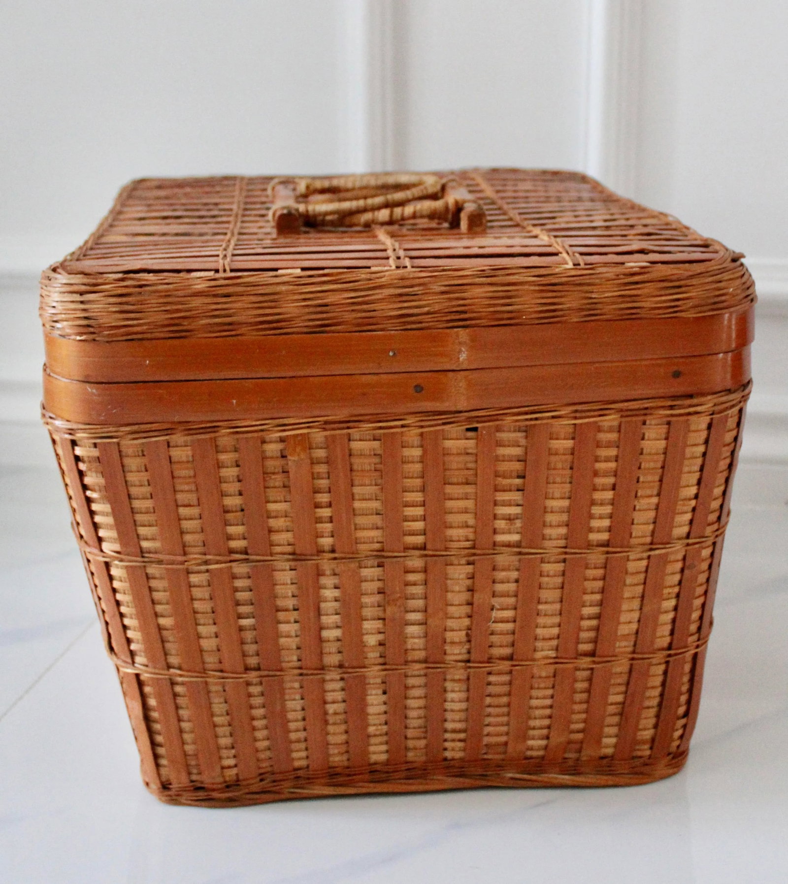 Vintage Asian Large Wicker Lidded Basket With Handles - 9