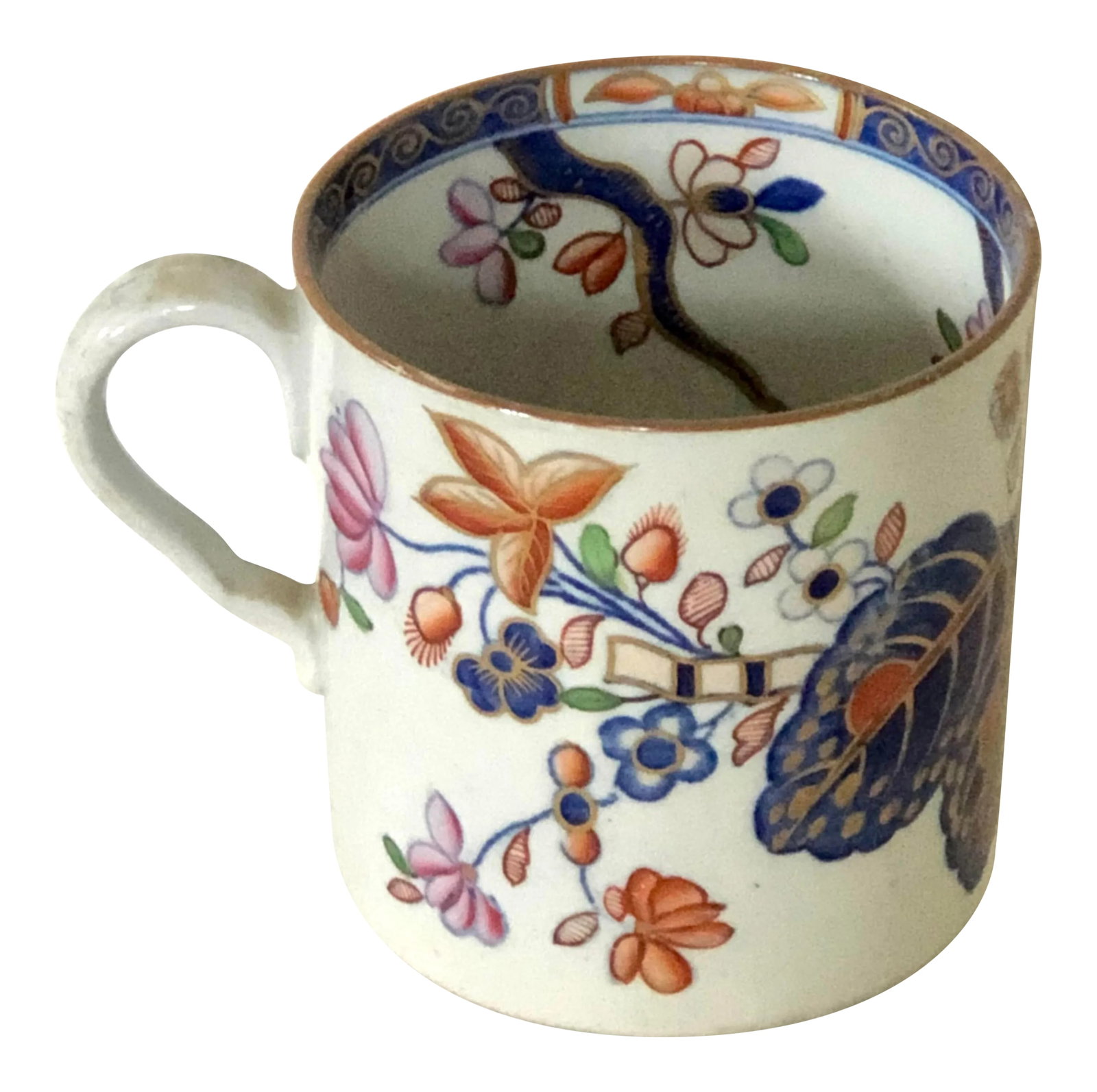 Georgian Spode Stone China Coffee Can in Tobacco Leaf Pattern No. 2061: Made by the Spode factory in the early 19th century, English Georgian period, circa 1820 from Ironstone China and beautifully decorated with hand painted enamels in the very distinctive tobacco leaf