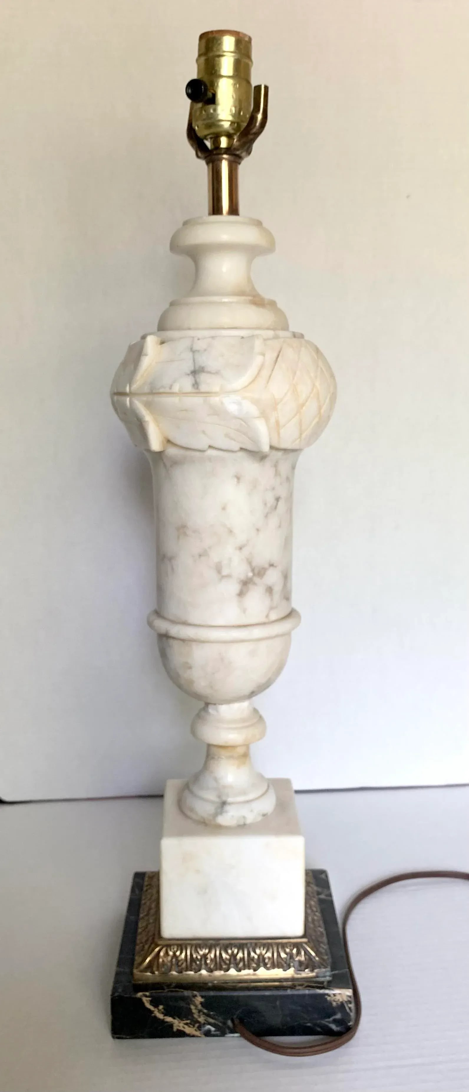 Vintage Early 20th Century Italian Alabaster and Marble Table Lamp - 3