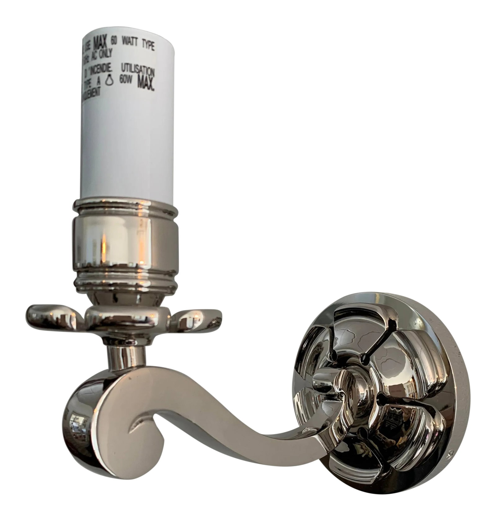 Visual Comfort Bing Single Arm Sconce in Polished Nickel: Visual Comfort 1 Bing Single Arm Sconce, Never Used, New in Box! This has a polished nickel finish, 60 Watt Max/Edison Base. Depth 9 1/2 inches Back Plate: 4 1/2 inches in diameter, Height: 7 inches