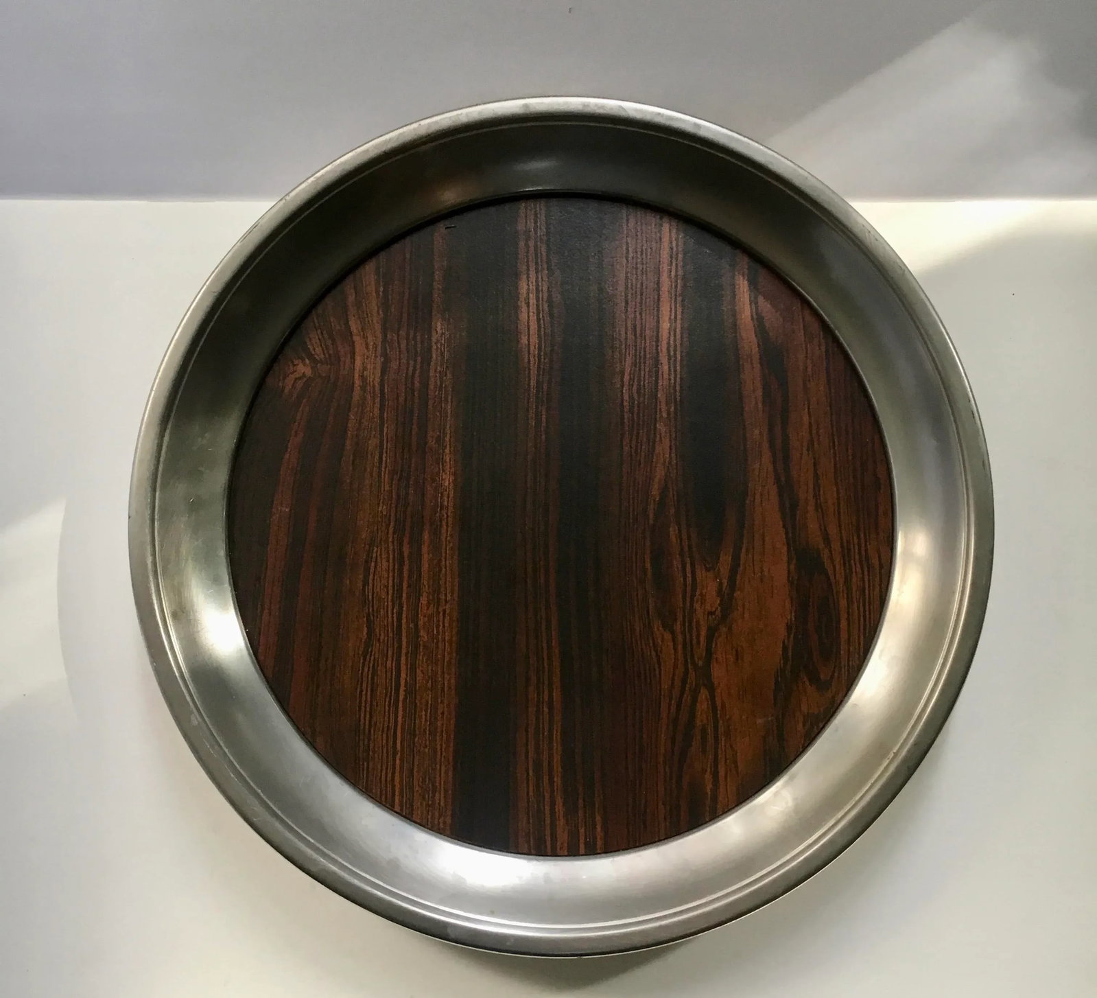 1960s F. B. Rogers Provincetown Pewterlite & Faux Rosewood Tray - 3