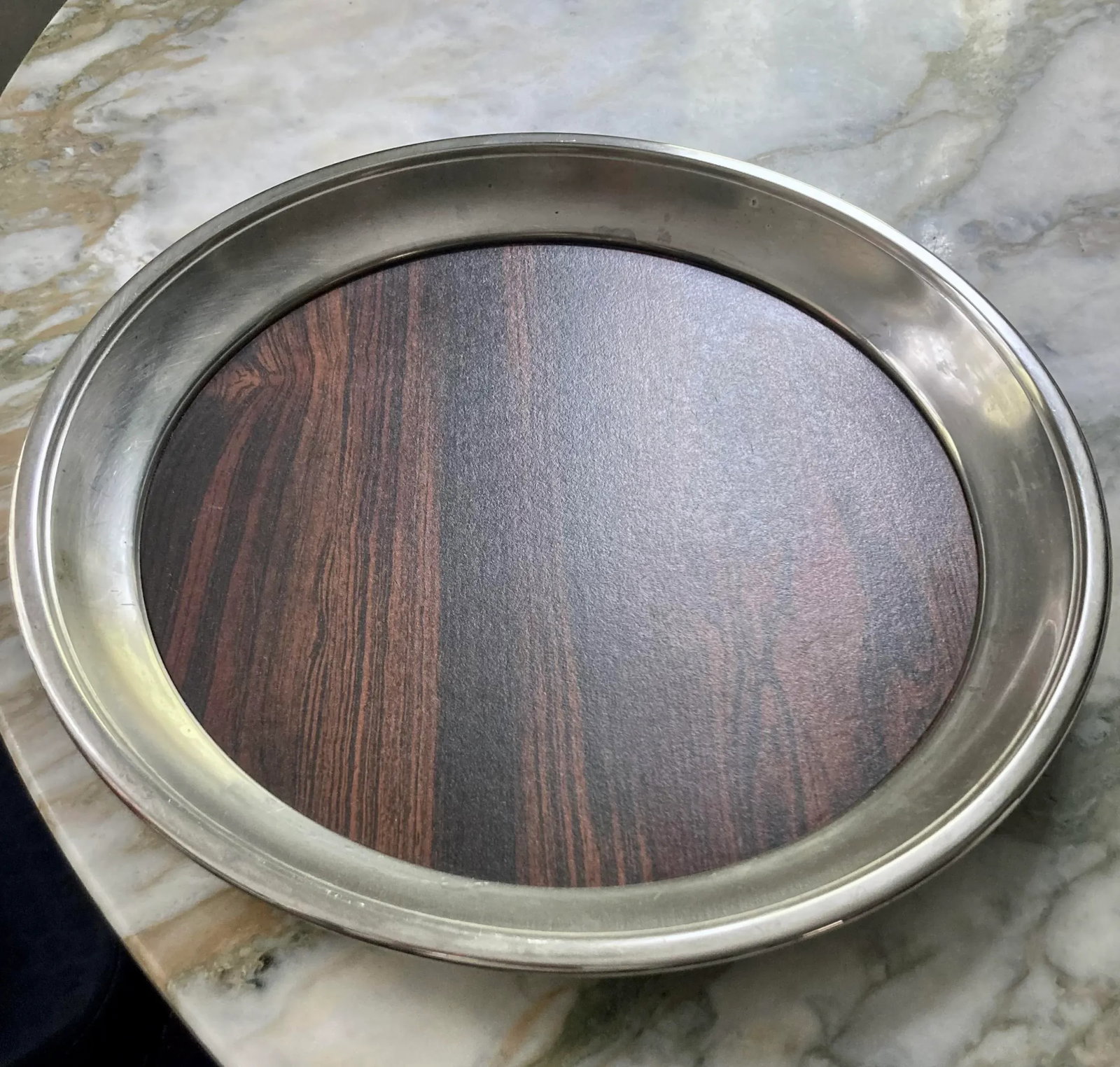 1960s F. B. Rogers Provincetown Pewterlite & Faux Rosewood Tray - 4