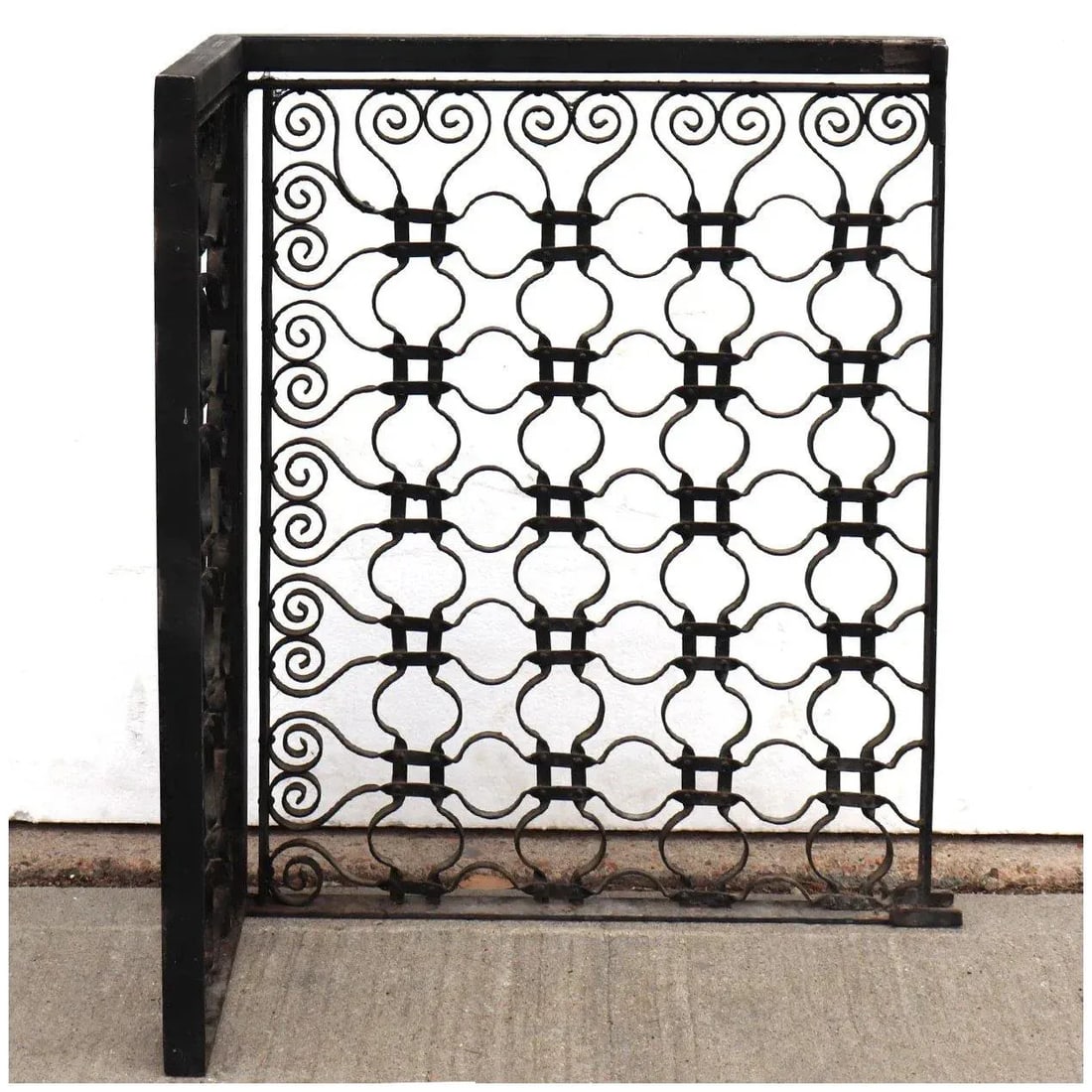 Late 19th Century Three-part American Winslow Bros Painted Wrought Iron Panel as Fireplace Screen - 3