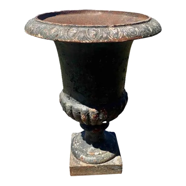 19th Century French Cast Iron Jardiniere - Antique Garden Planter: 19th Century French Cast Iron Jardiniere - Antique Garden Planter Bring timeless French elegance to your home, garden, or patio with this authentic 19th-century French cast iron jardiniere. Dating to