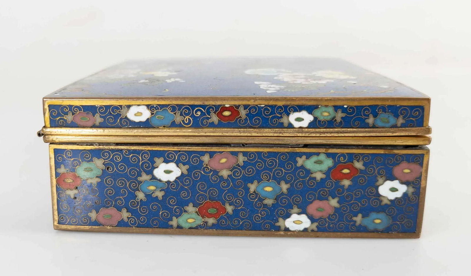 Japanese Cloisonne Enamel Box - 4