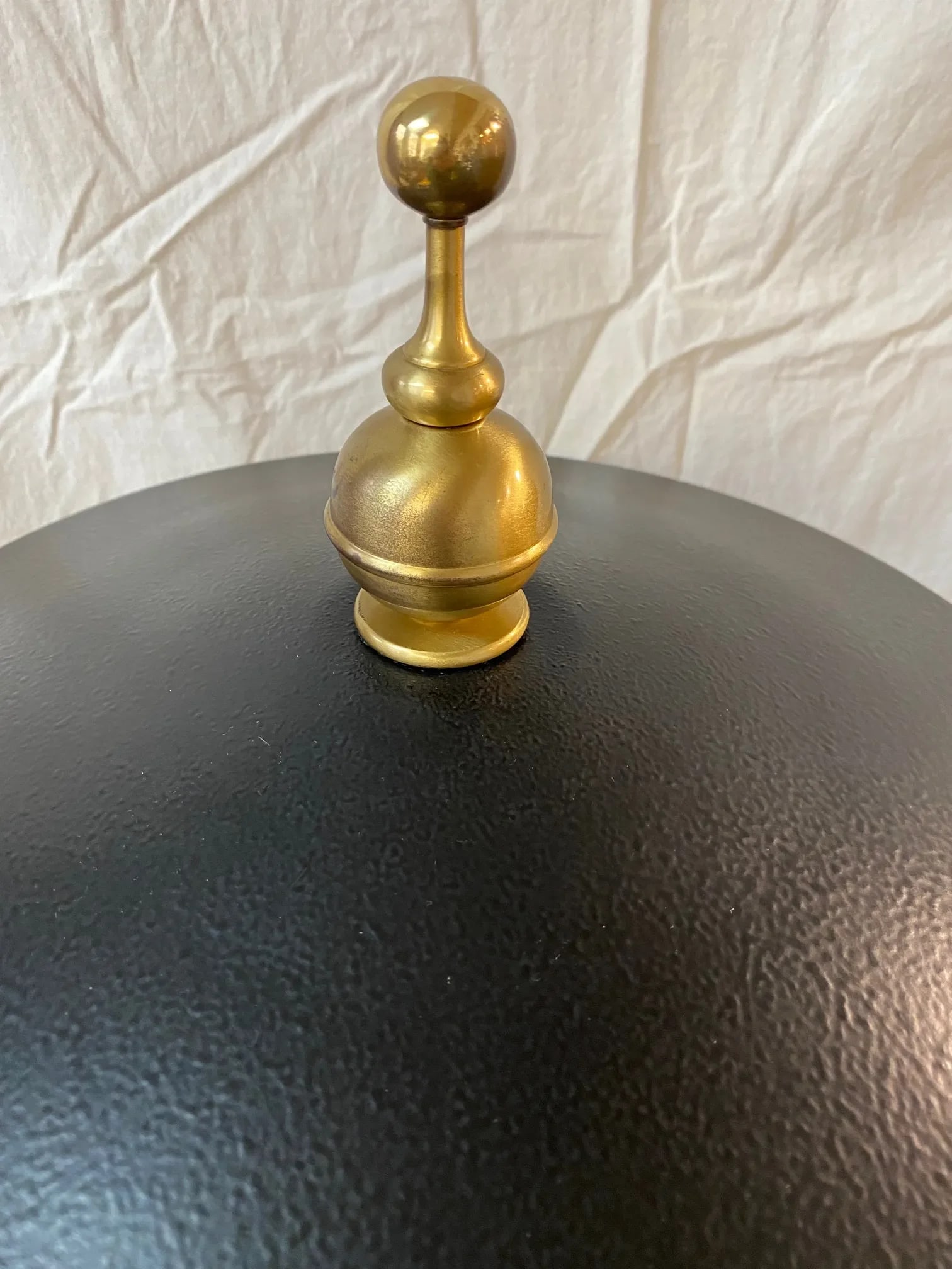 Vintage Brass Black and Gold Lamp With Metal Shade - 5
