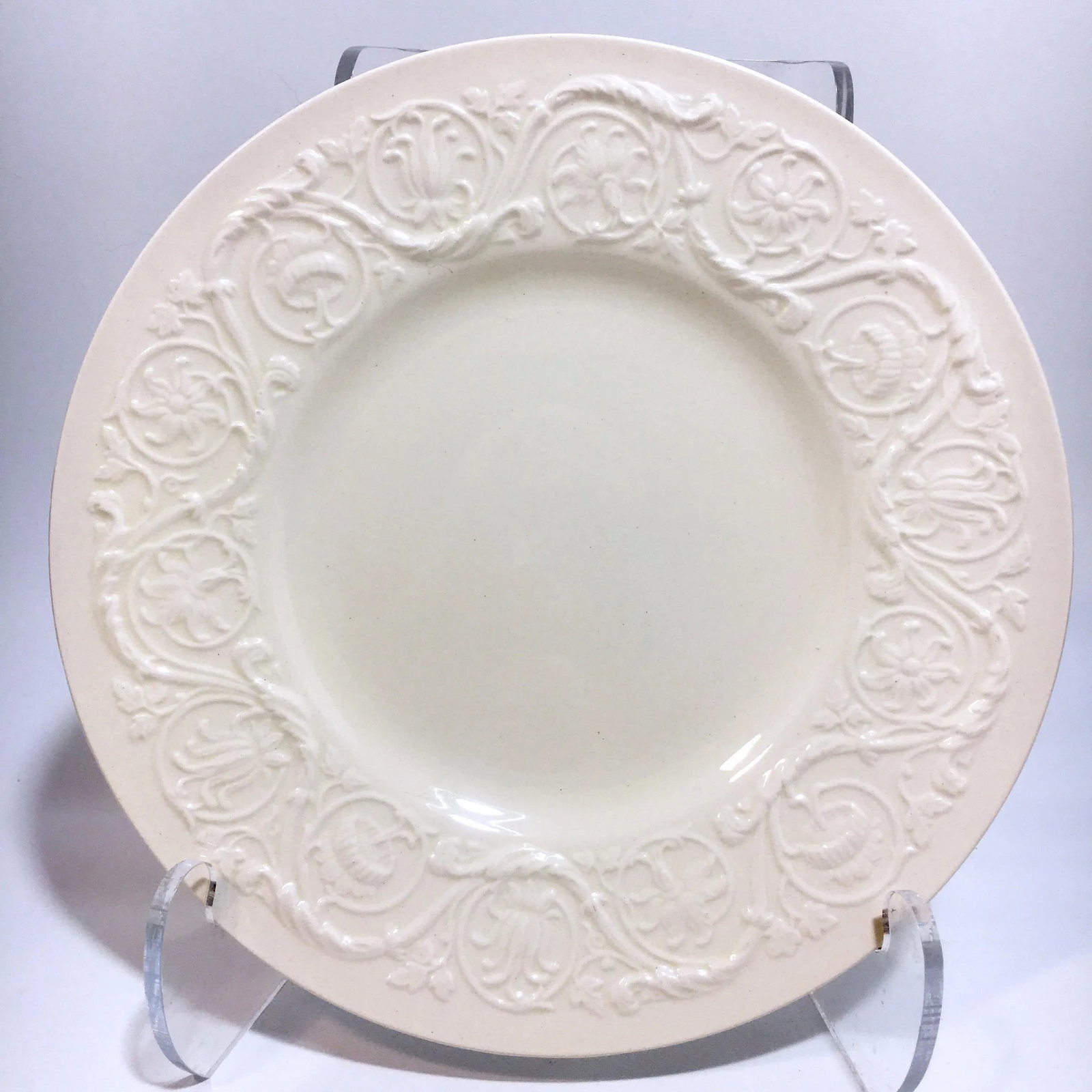 Wedgwood Patrician Luncheon Plates - Set of 7 - 3