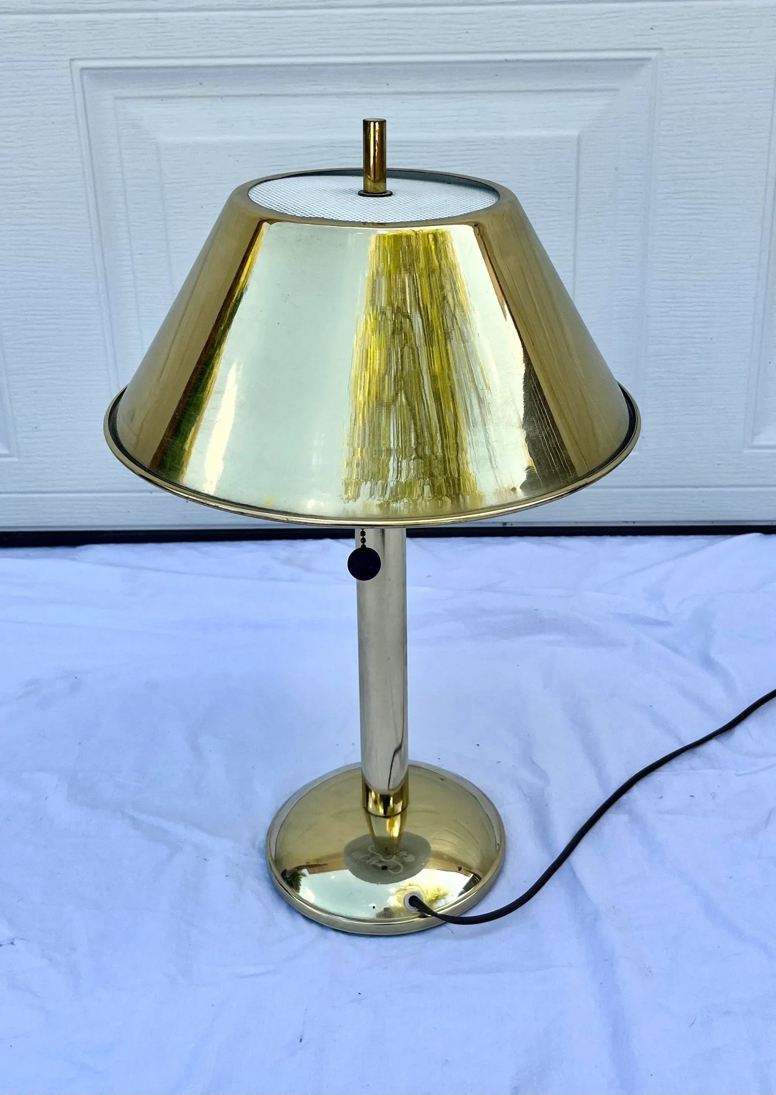 Mid-Century Brass Lamp With Brass Shade - 7